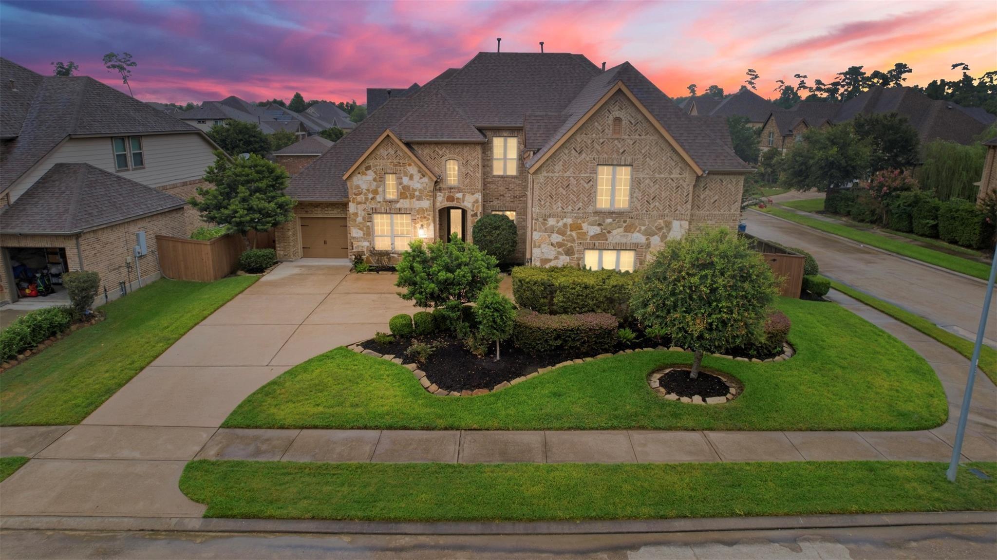 N Lake Branch Ln, Houston, TX 77044