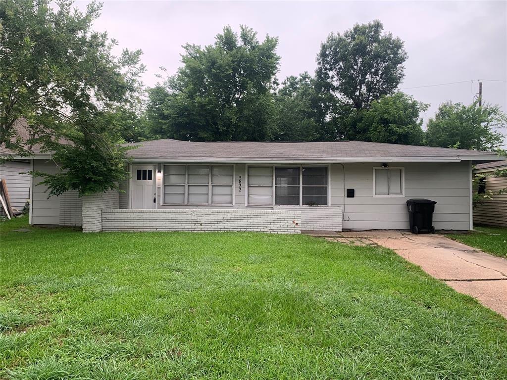 Glenhurst Dr, Houston, TX 77033