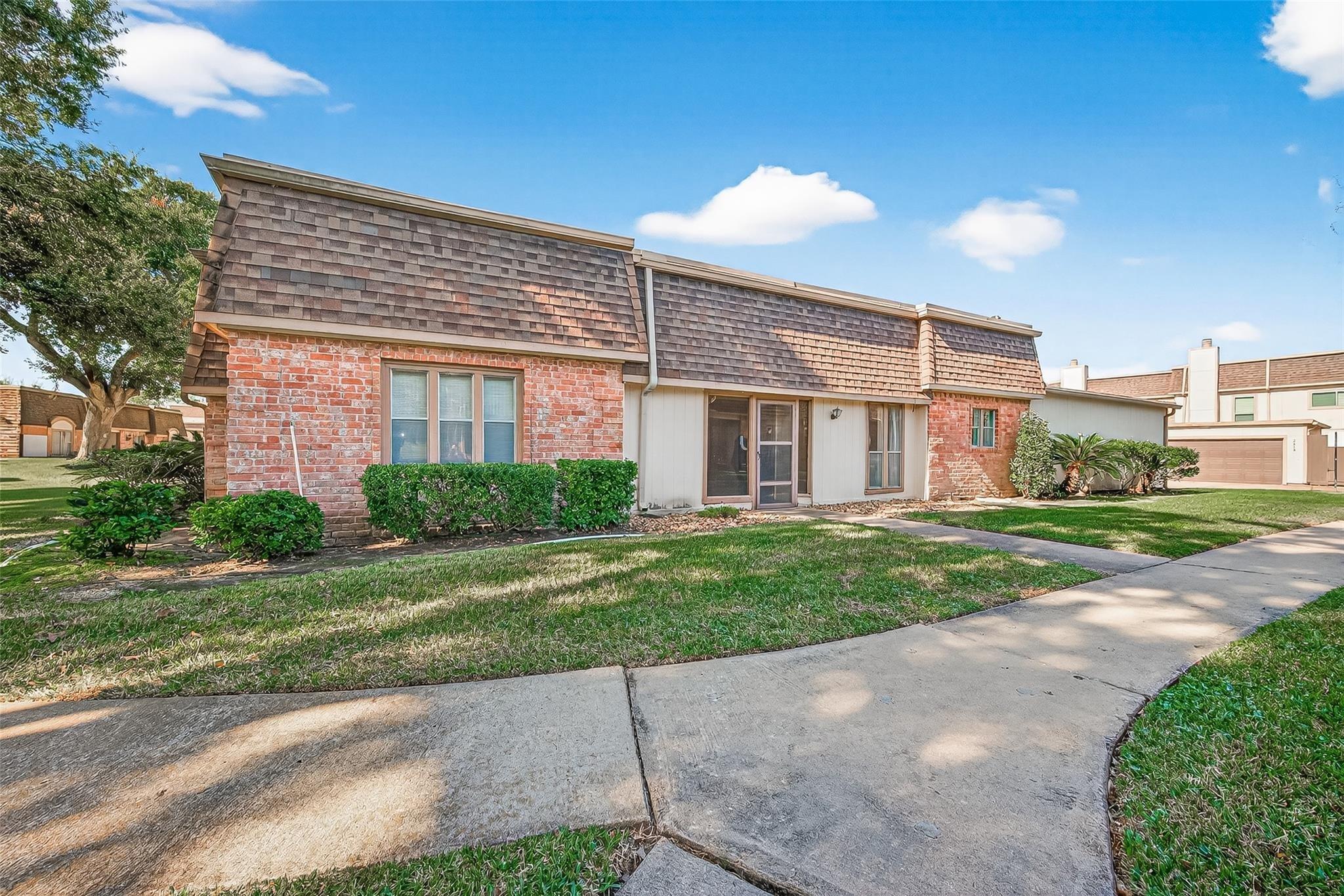 Camelot Ln, Missouri City, TX 77459