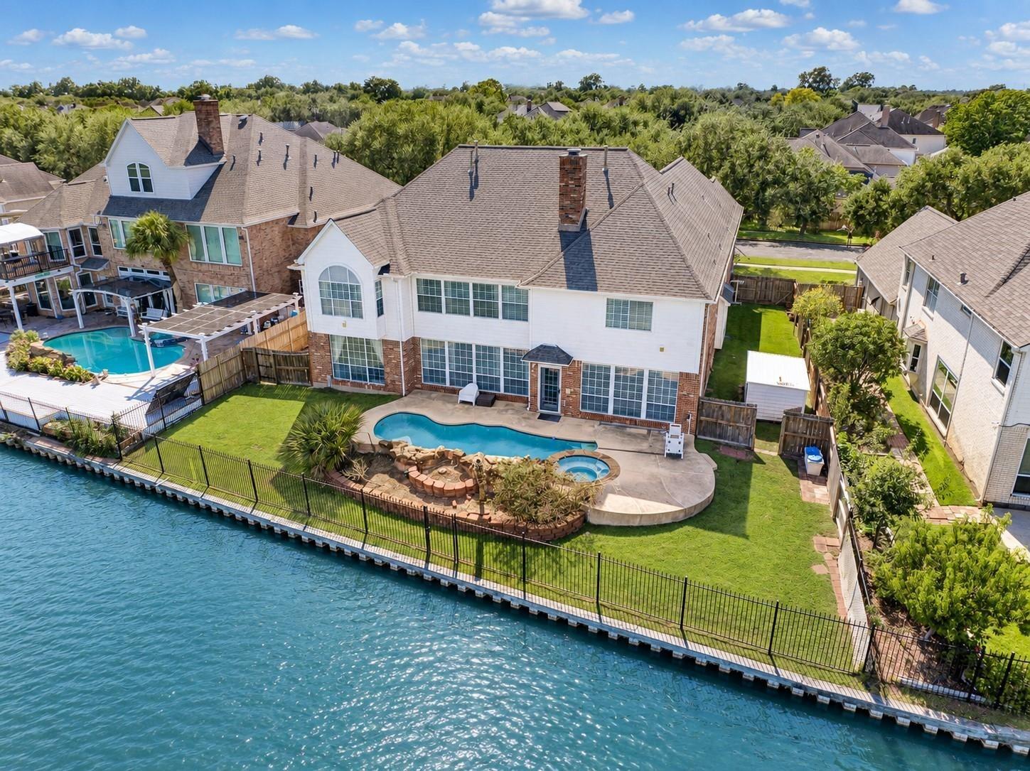 Waterside Dr, Missouri City, TX 77459
