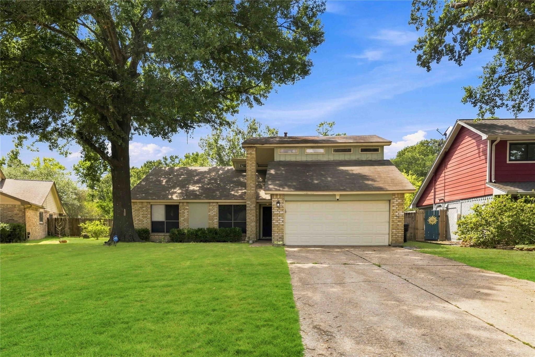 Palamino Ct, Humble, TX 77346