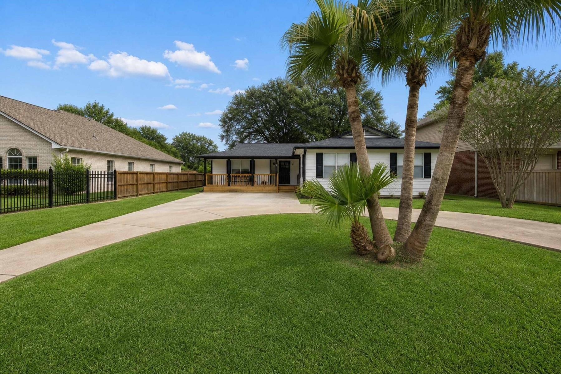 Arrowhead Ln, Houston, TX 77075