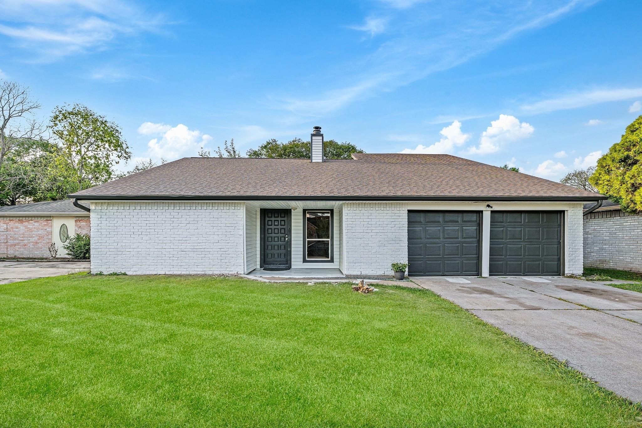 Birch Grove Dr, Houston, TX 77099