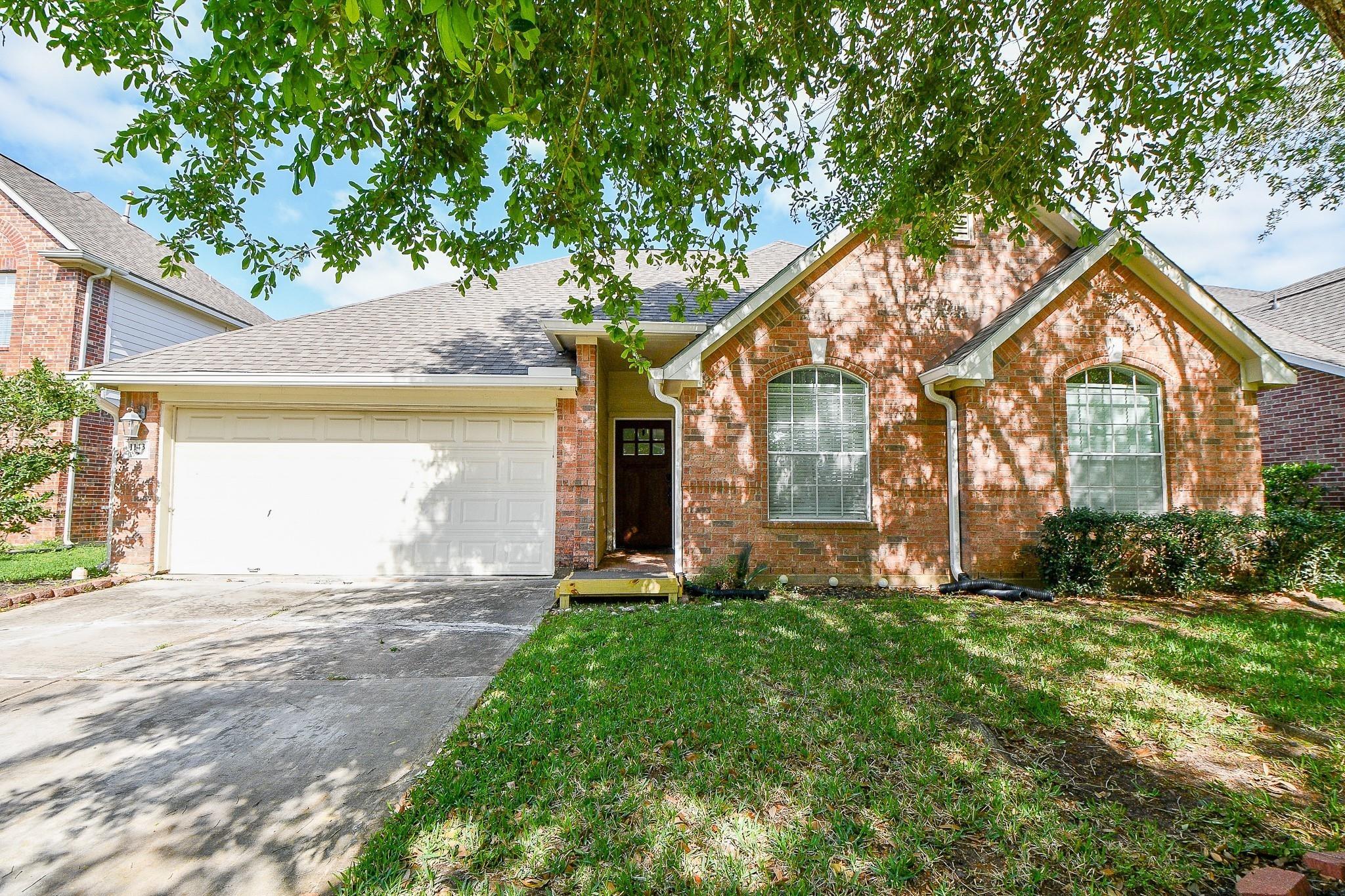 Oxford Mills Ln, Sugar Land, TX 77479