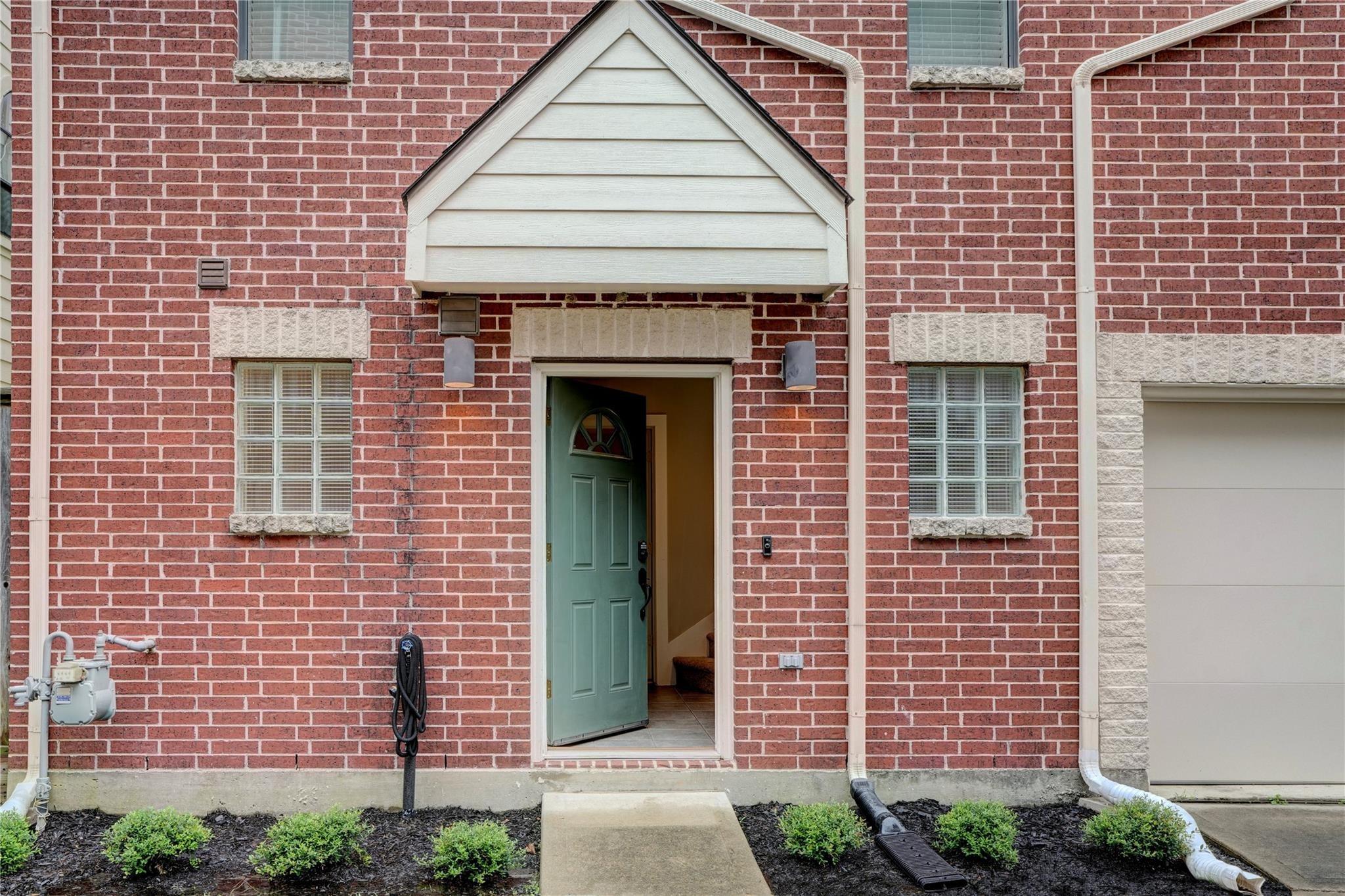 Petty St, Houston, TX 77007