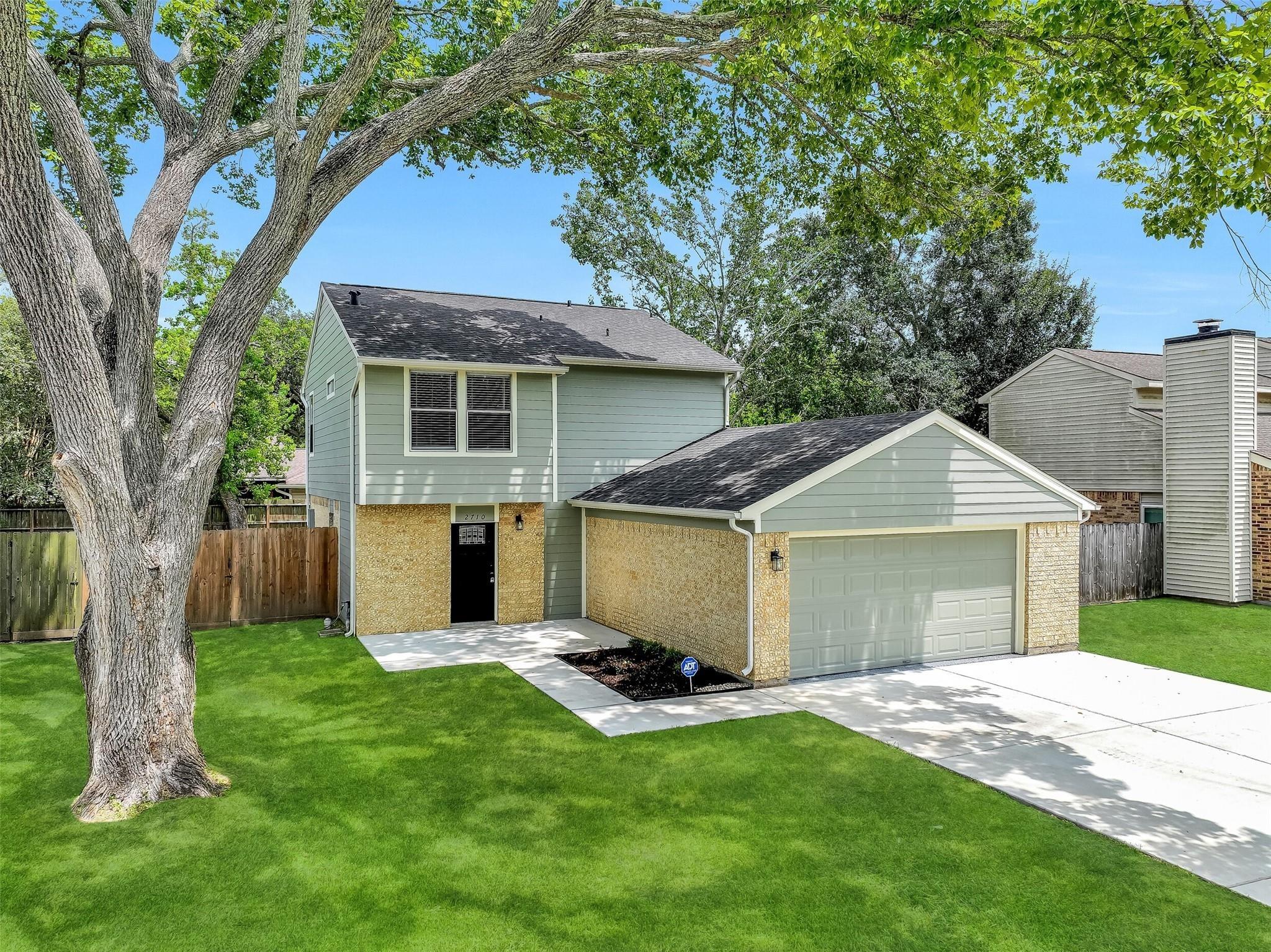 Merrimac Dr, League City, TX 77573
