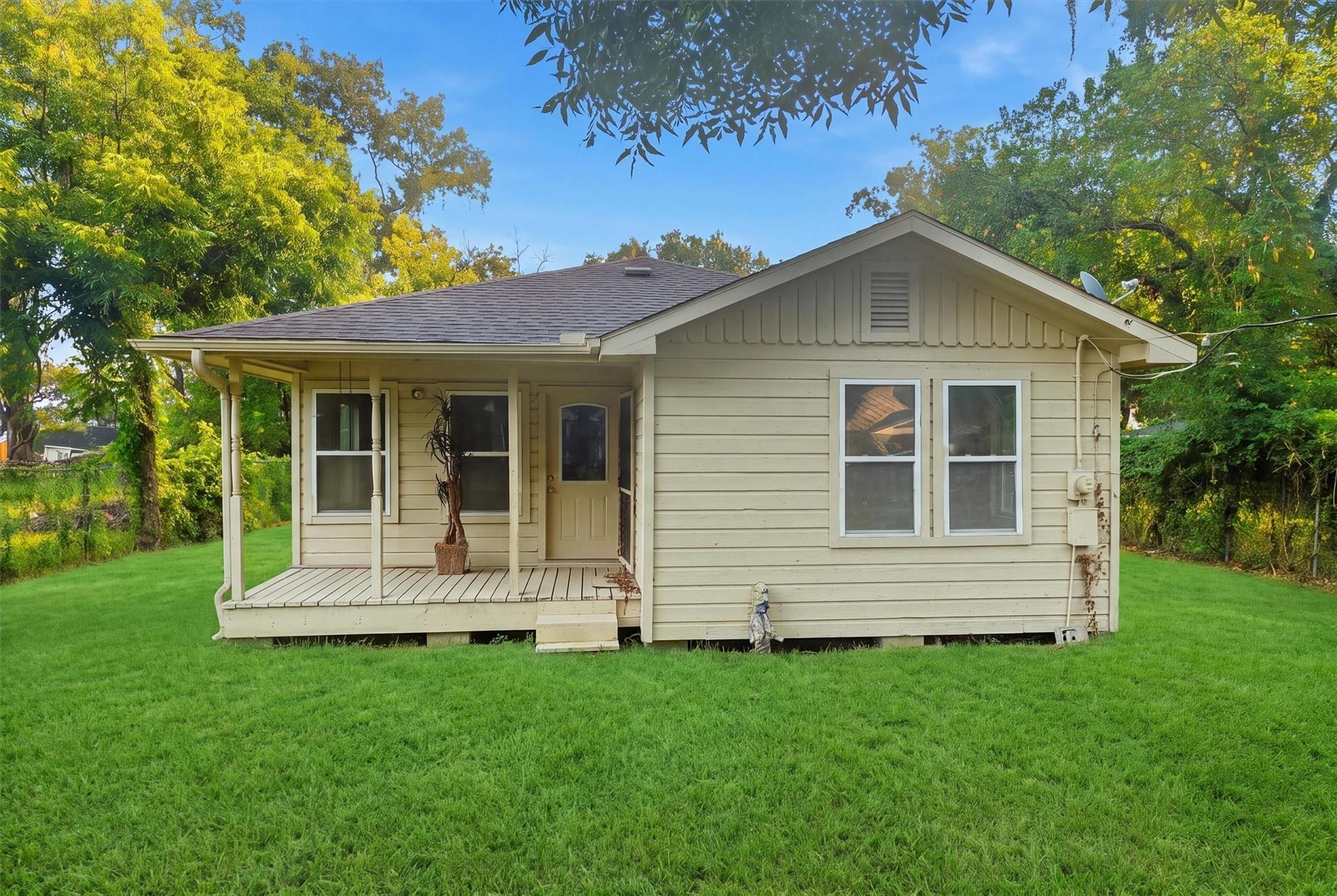 Bertwood St, Houston, TX 77016