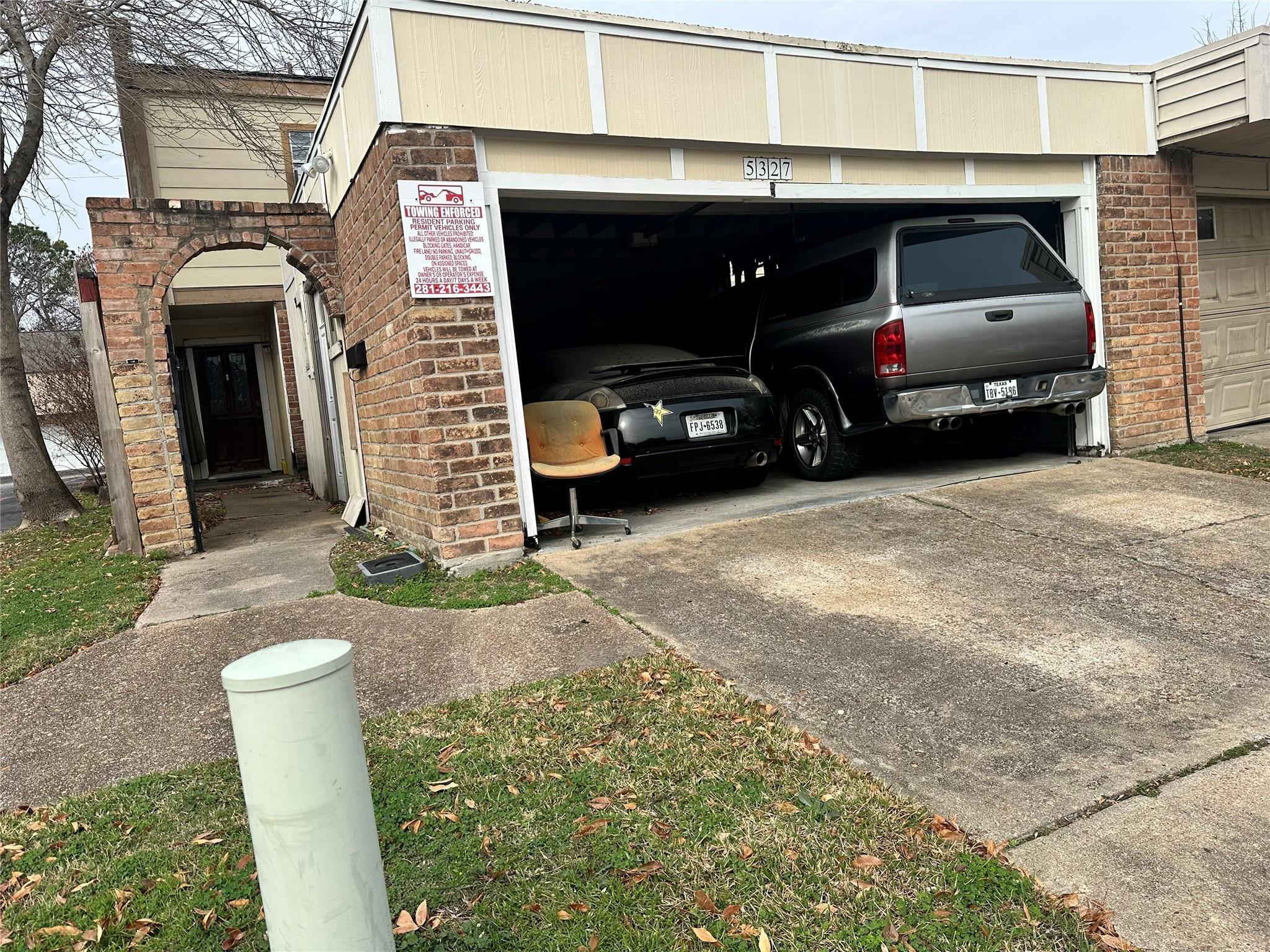 Lost Forest Dr, Houston, TX 77092