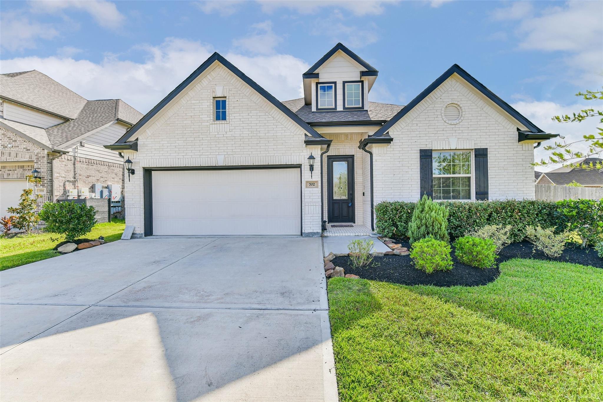 Campbell Dr, League City, TX 77573