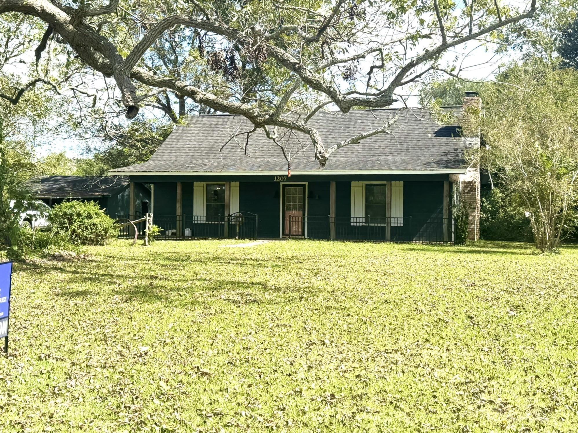 Half Moon Dr, Wharton, TX 77488