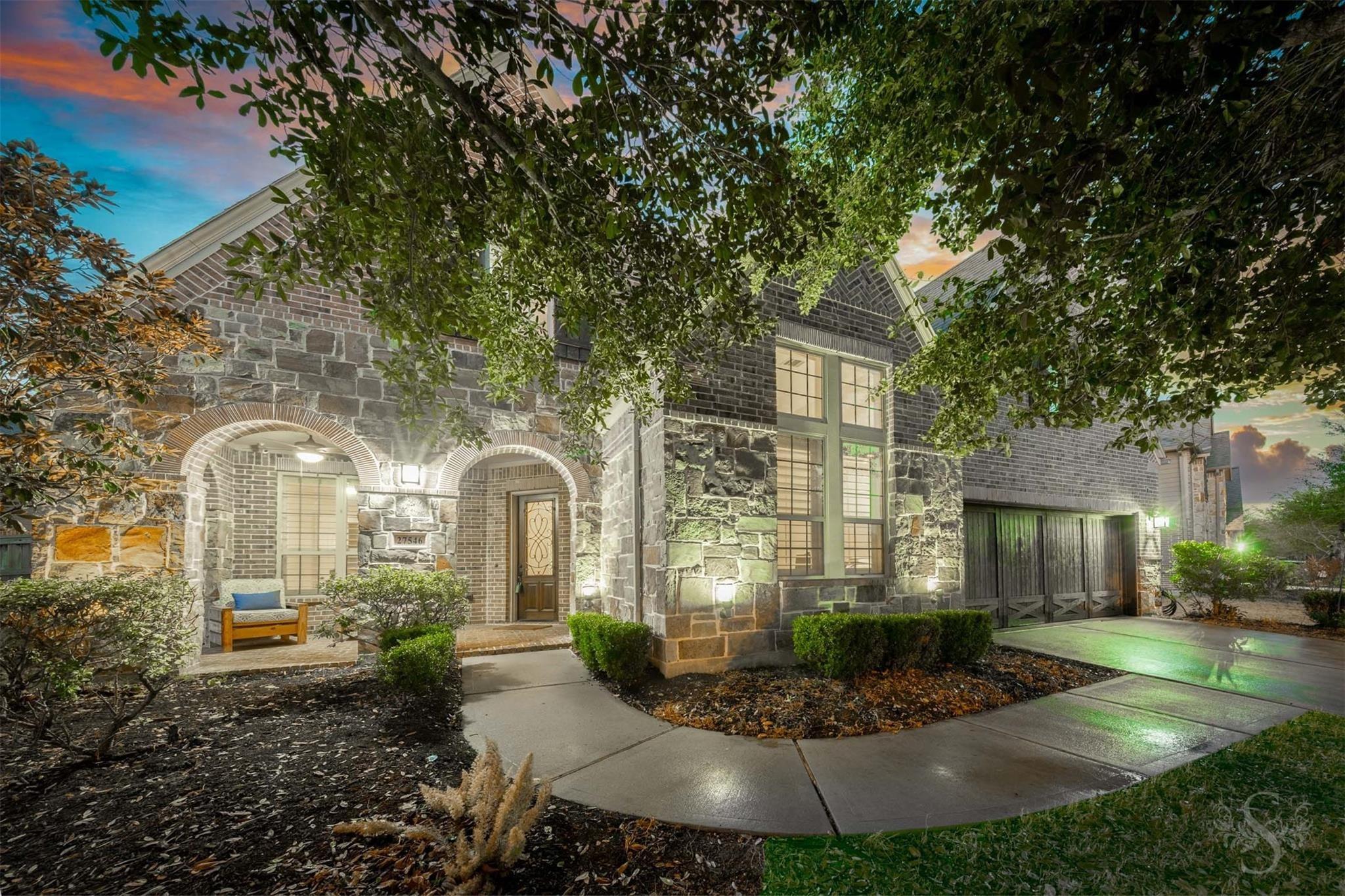 Kingsland Place Ln, Fulshear, TX 77441