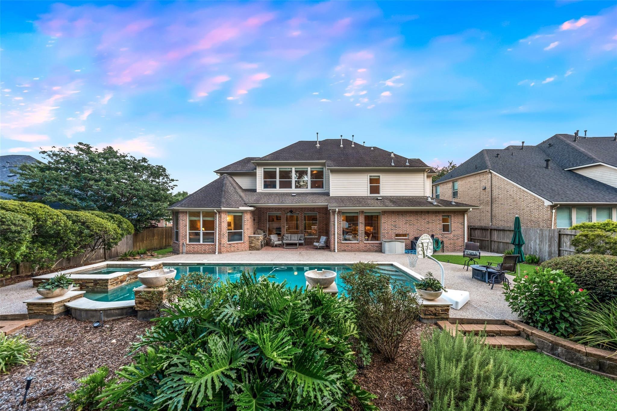 Mountain Aspen Ln, Kingwood, TX 77345
