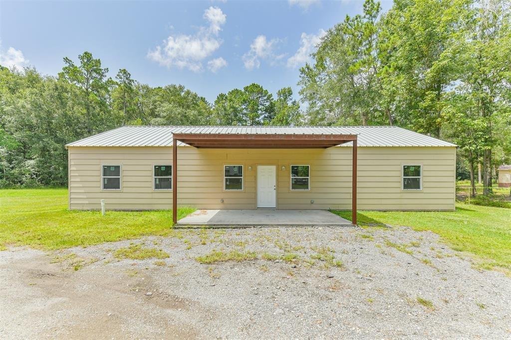 Blue Lake Dr, Huffman, TX 77336
