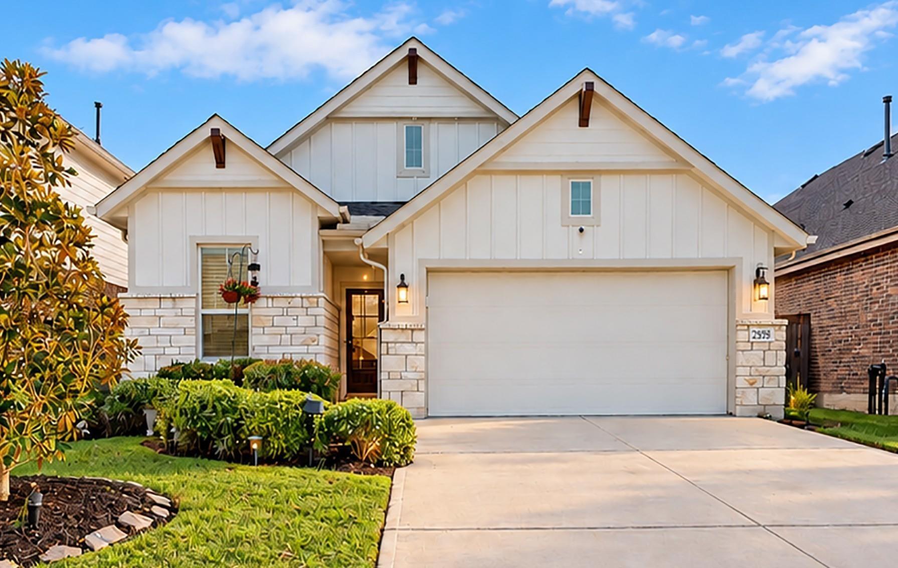 Blazing Star Dr, Brookshire, TX 77423