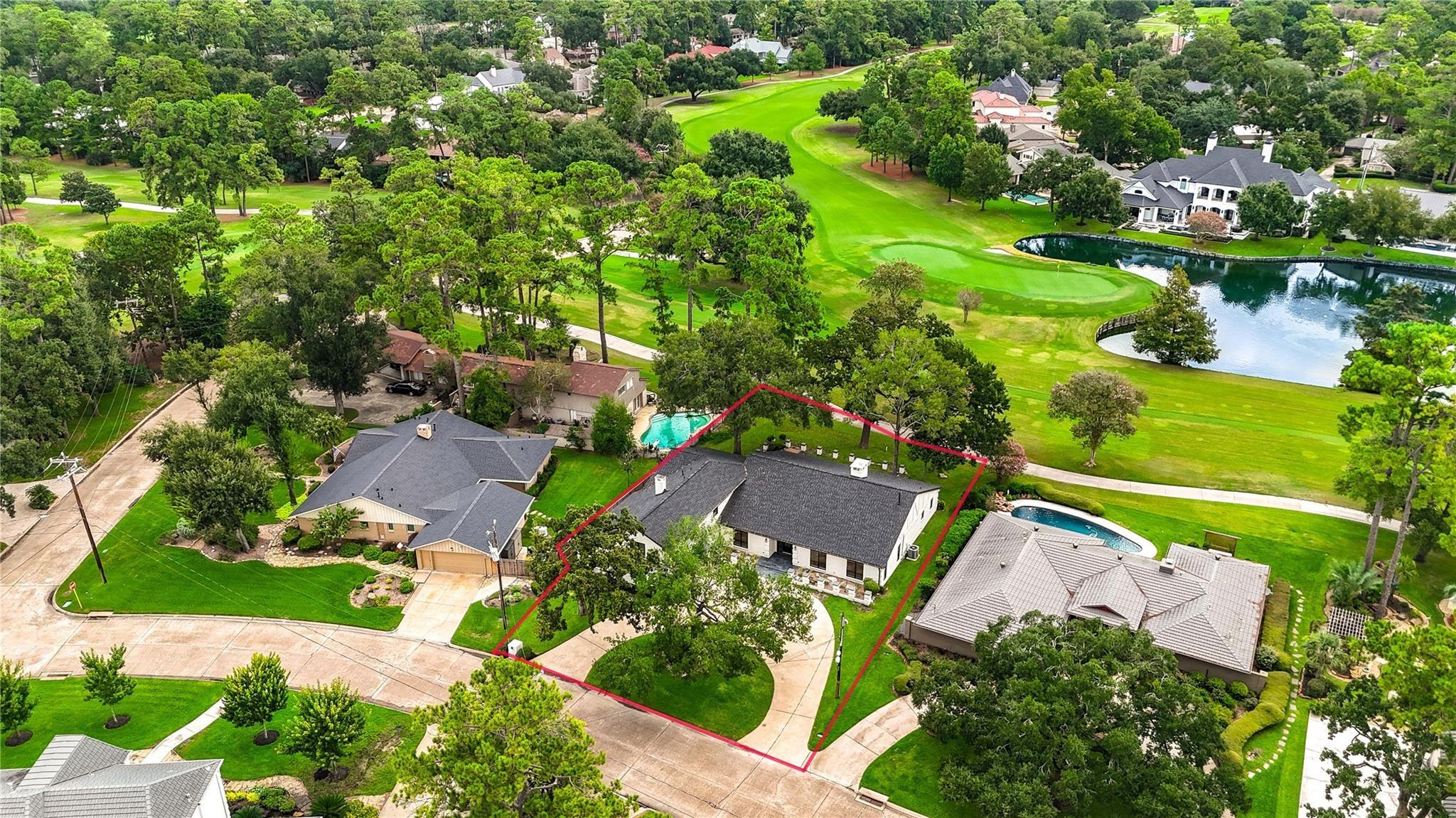 Mission Valley Dr, Houston, TX 77069