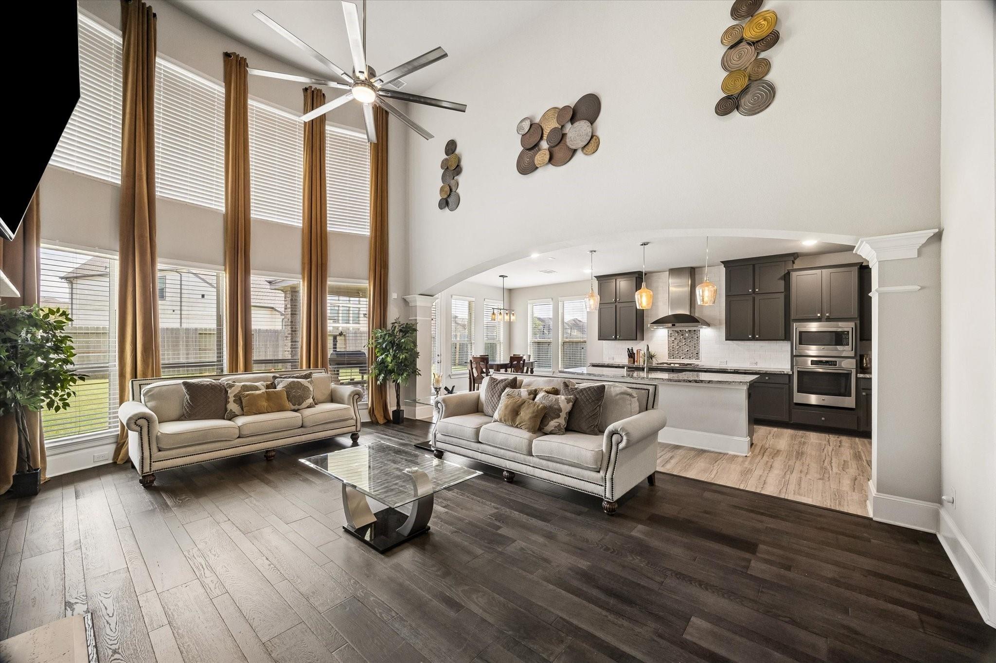 Sapphire Pines Ln, Richmond, TX 77469