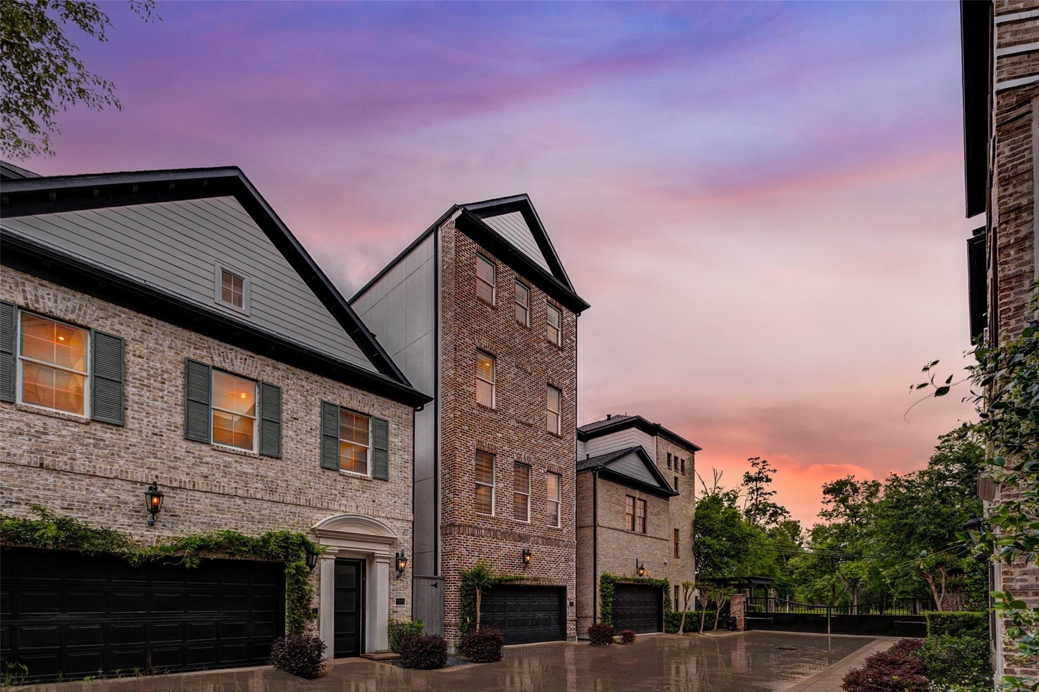 Hunters Meadow Ln, Houston, TX 77055