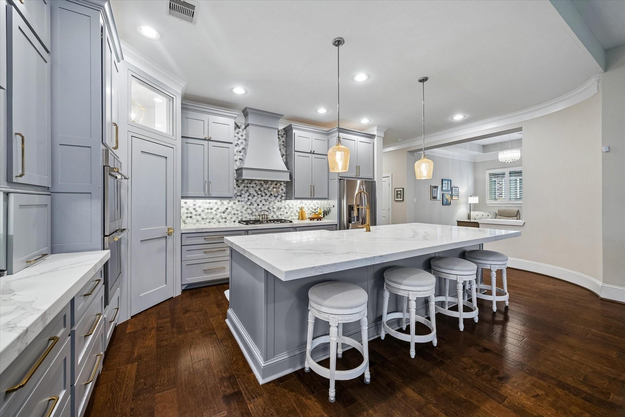 Serrano Bluff Ln, Spring, TX 77386
