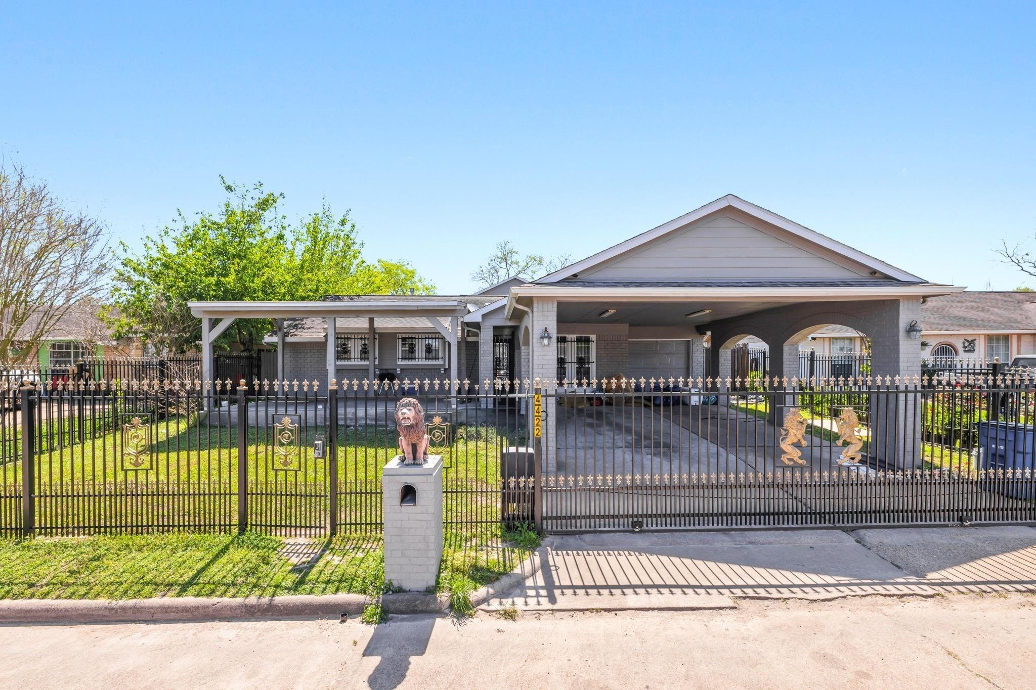 Sandydale Ln, Houston, TX 77039