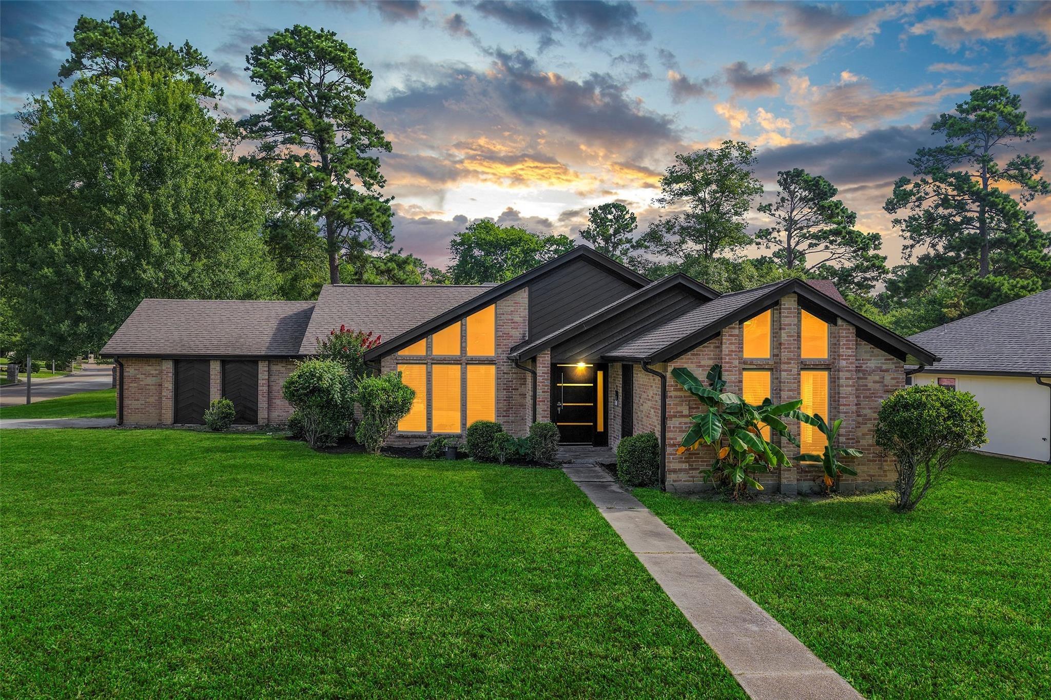 Rainforest Ln, Montgomery, TX 77356