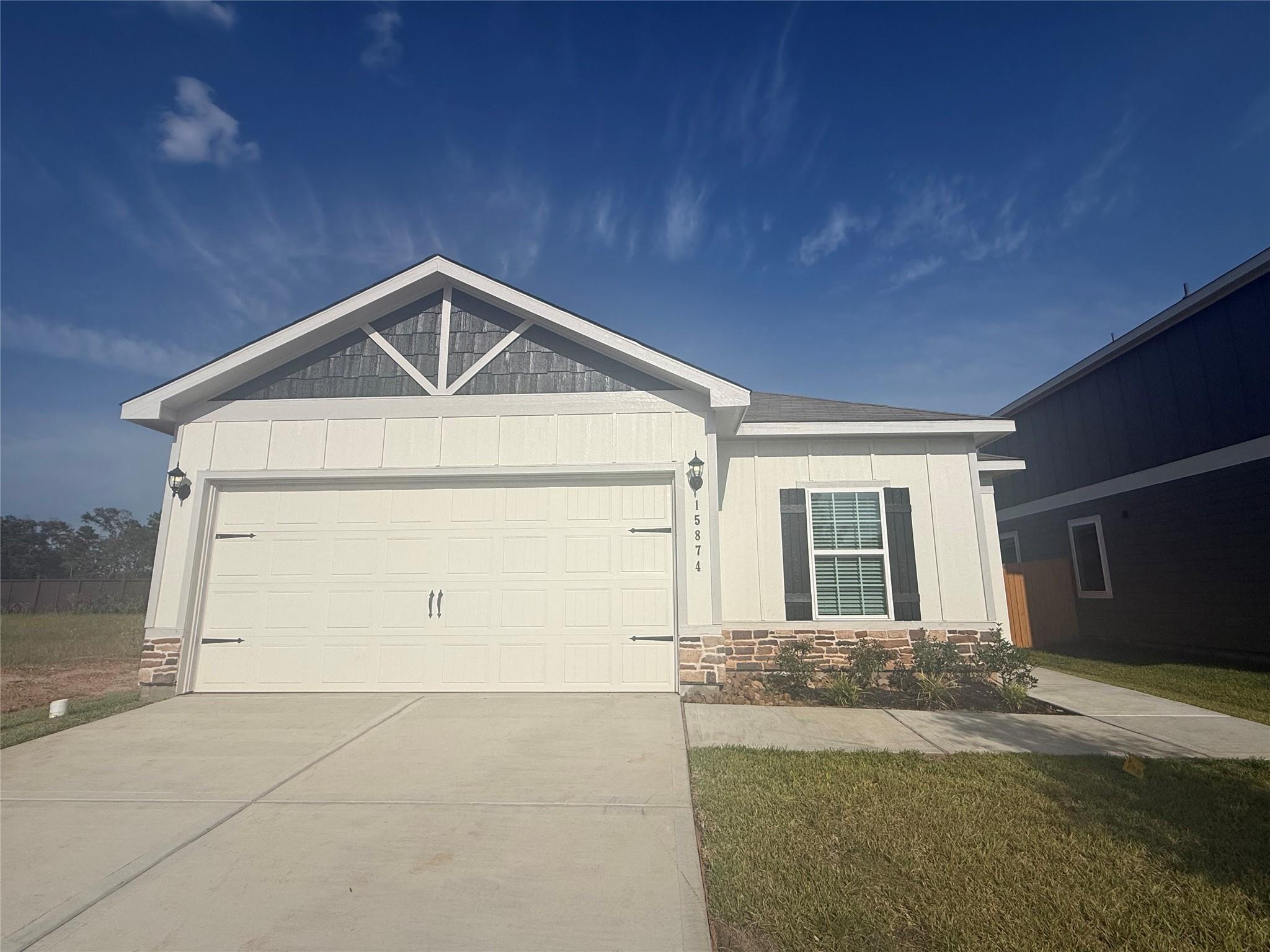 Berry Hill Dr, Conroe, TX 77303