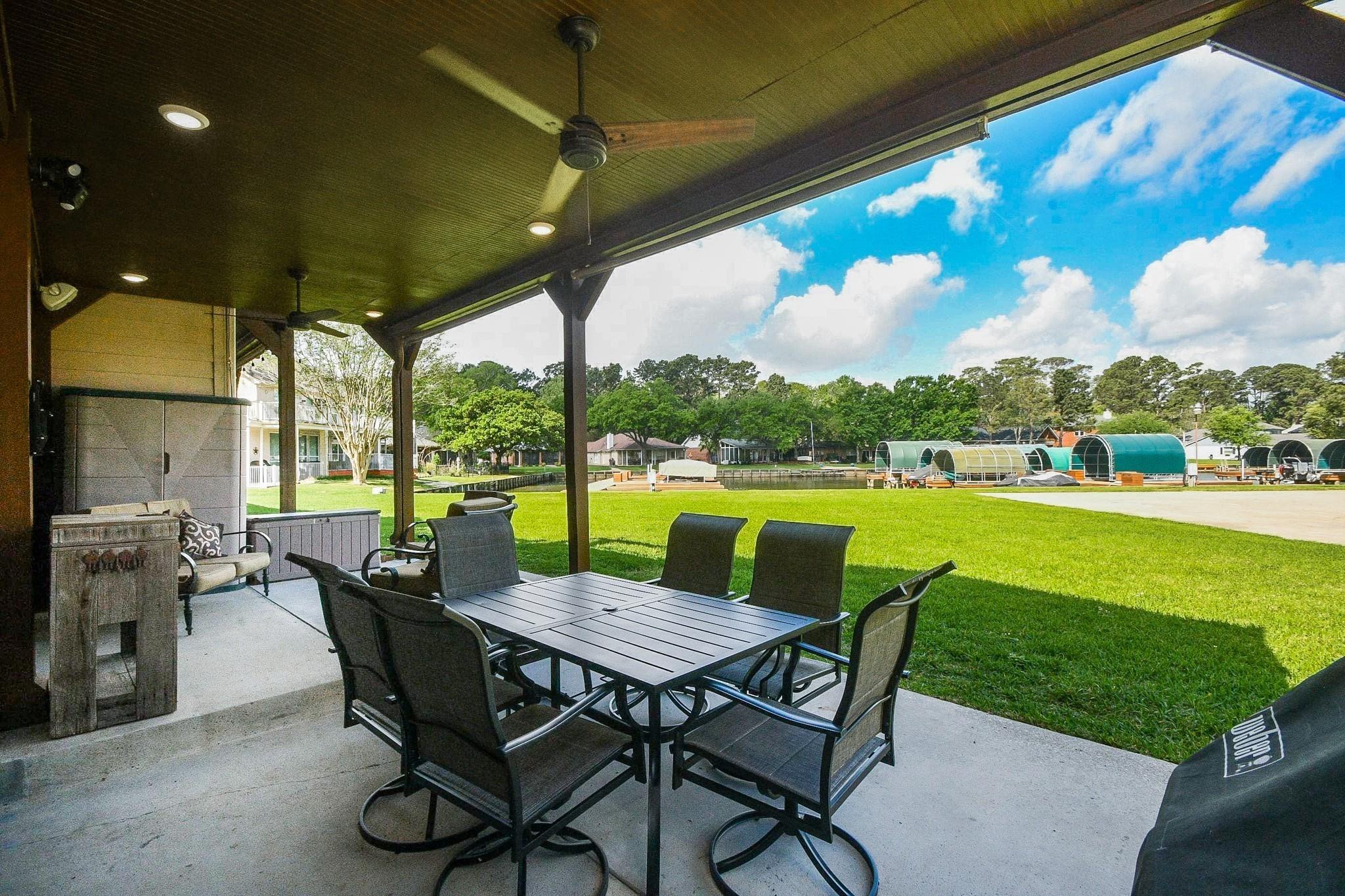 River Rd, Montgomery, TX 77356