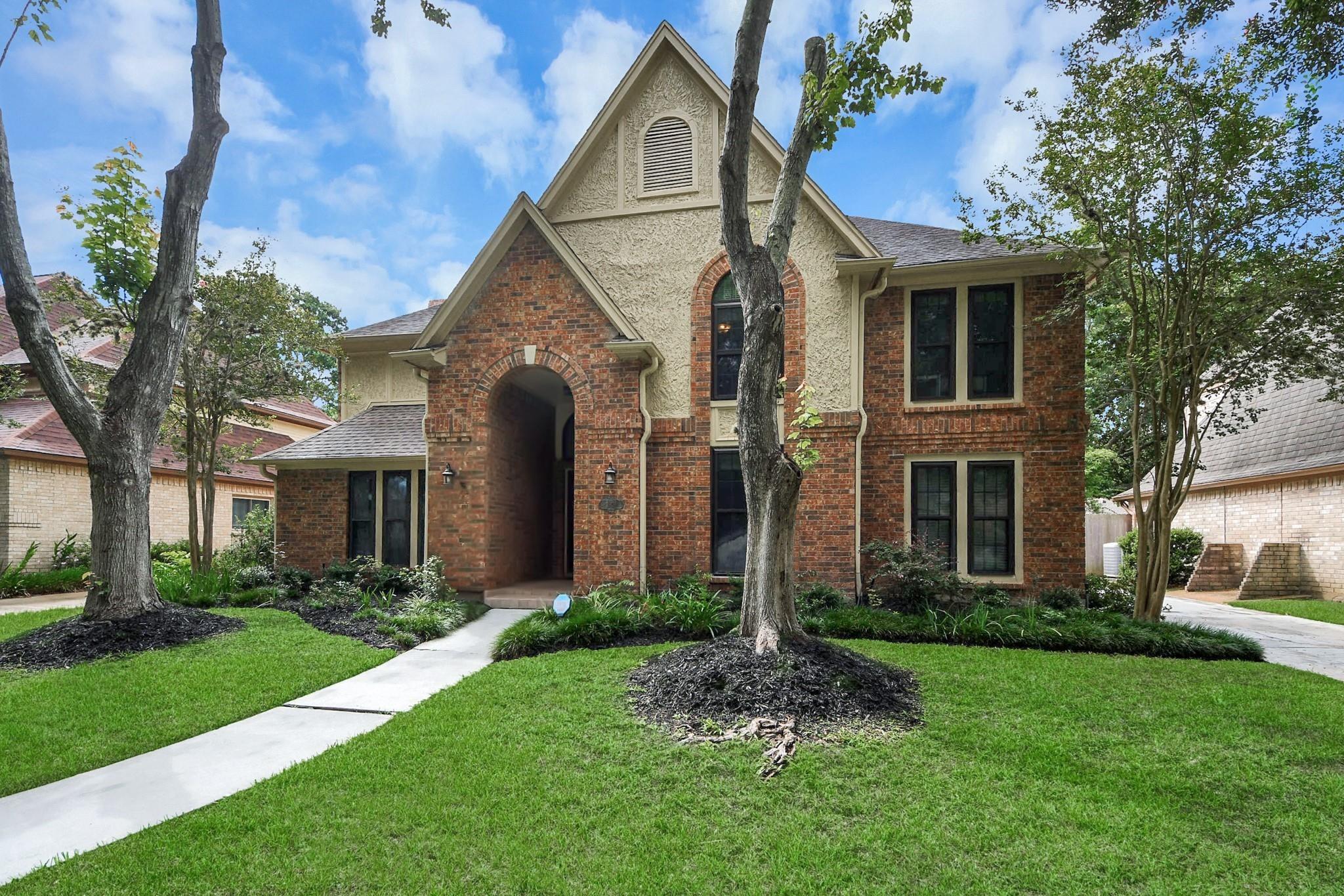 Stephens Grant Dr, Sugar Land, TX 77479