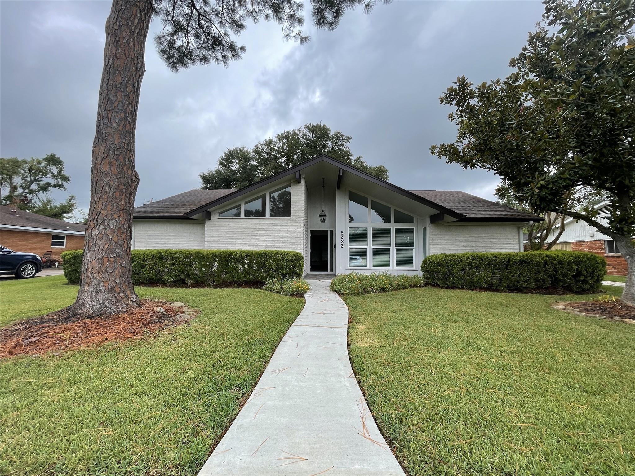 Imogene St, Houston, TX 77096
