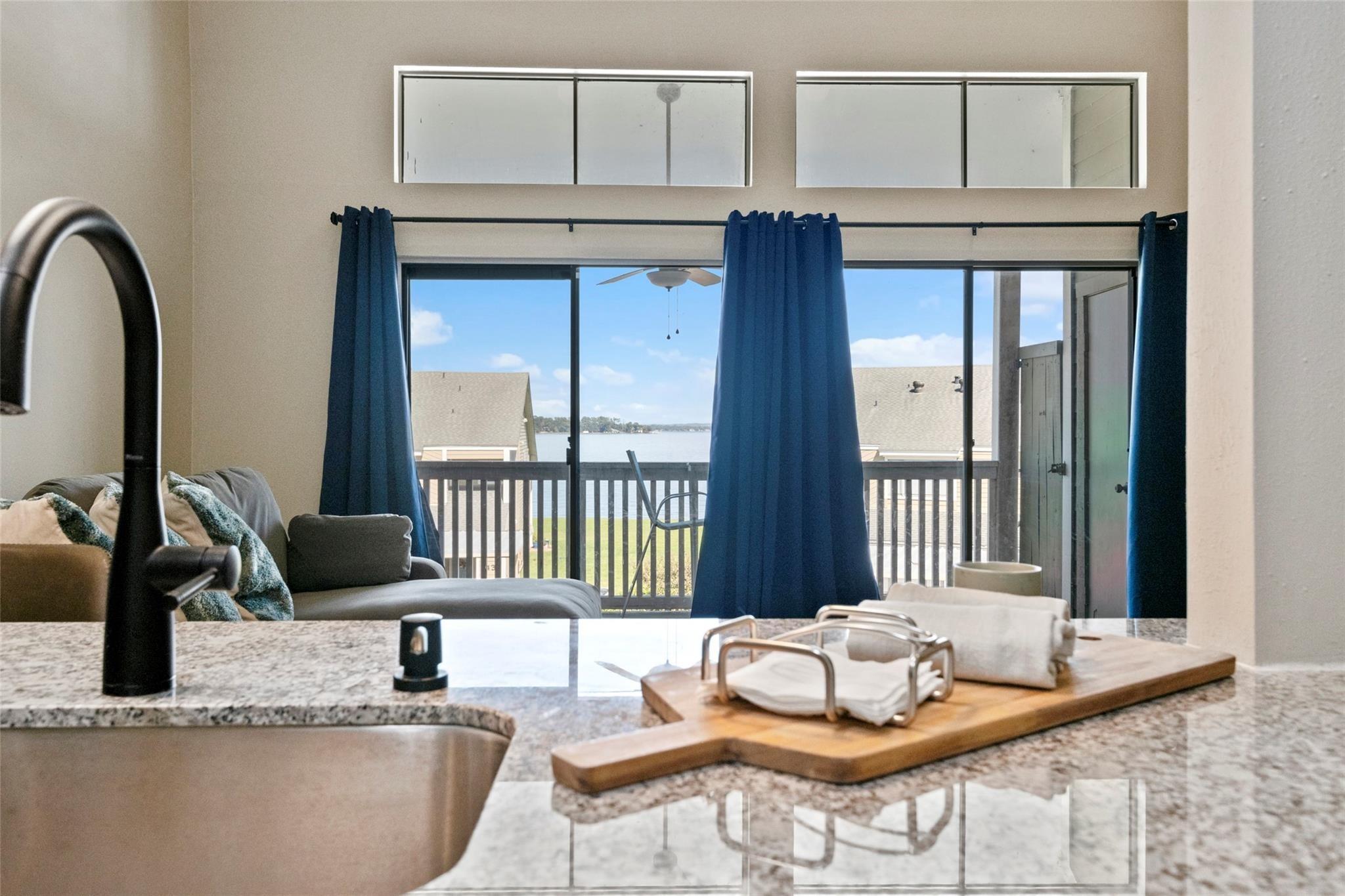 April Point Dr S, Montgomery, TX 77356