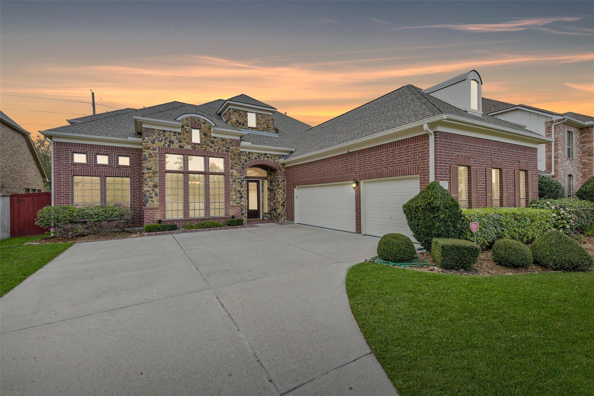 Duke Lake Dr, Spring, TX 77388