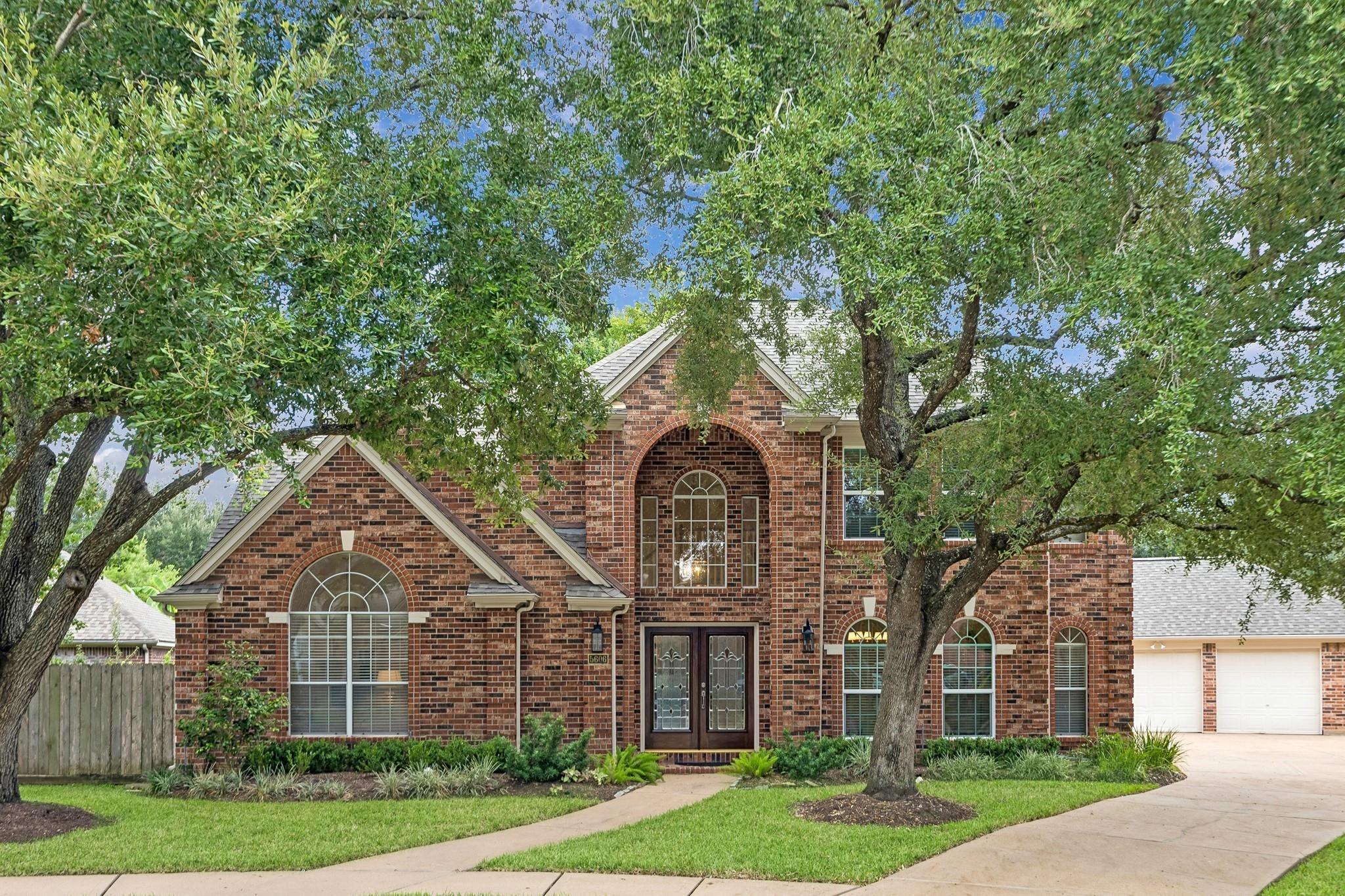 Cottonmist Ct, Sugar Land, TX 77479