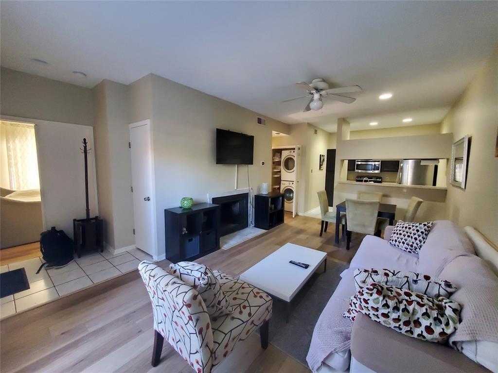 Cambridge St, Houston, TX 77054