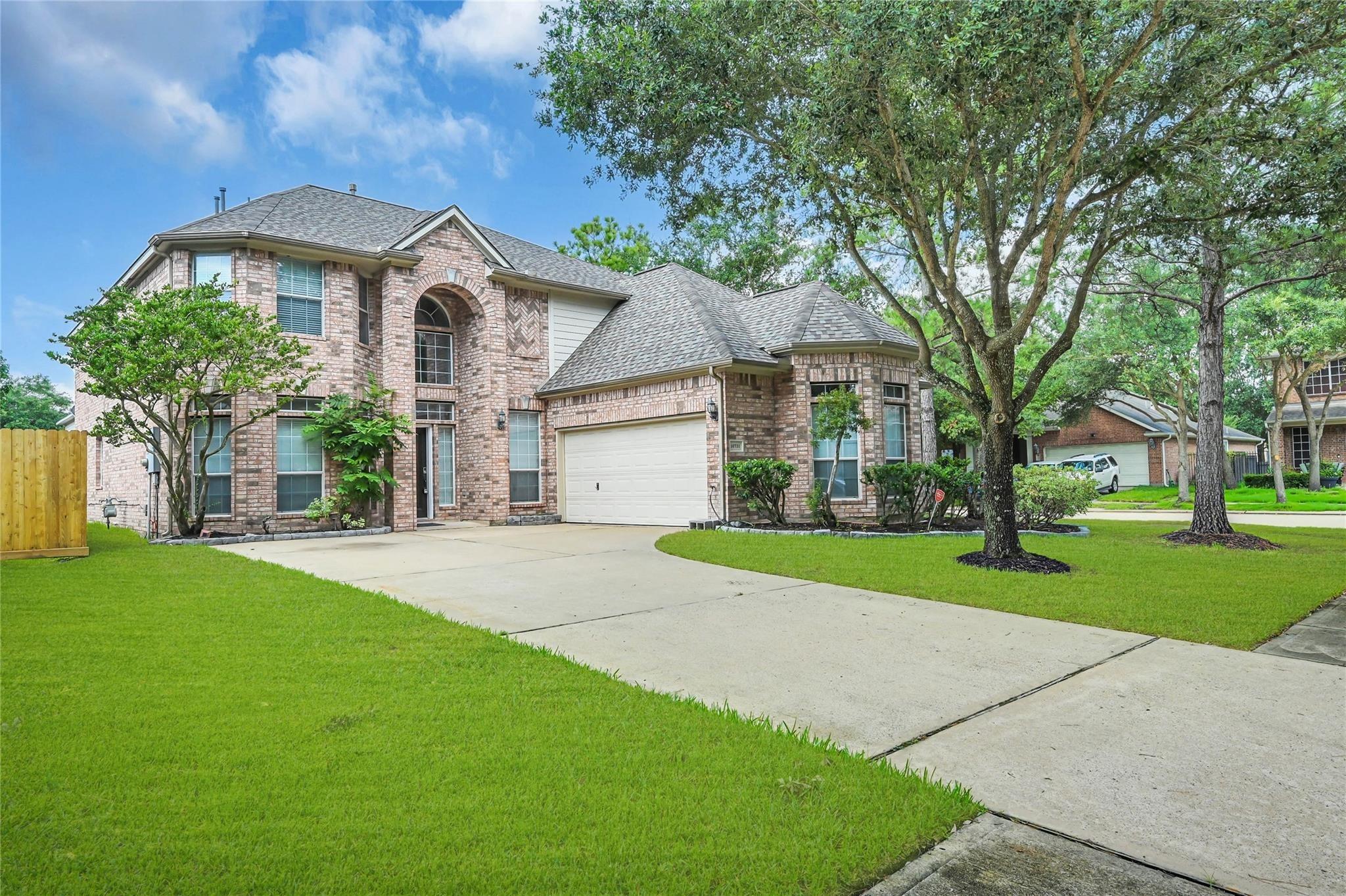 Mallory Bridge Dr, Houston, TX 77095