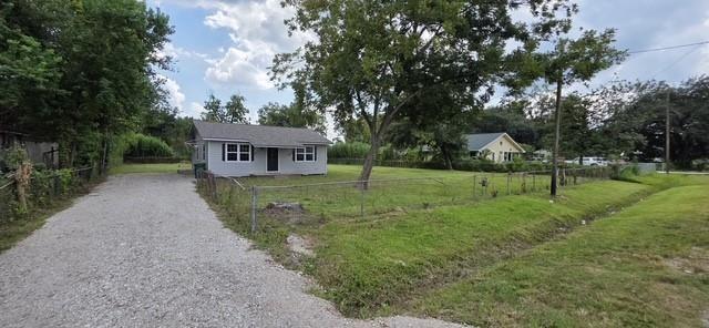 Velma Ln, Humble, TX 77396