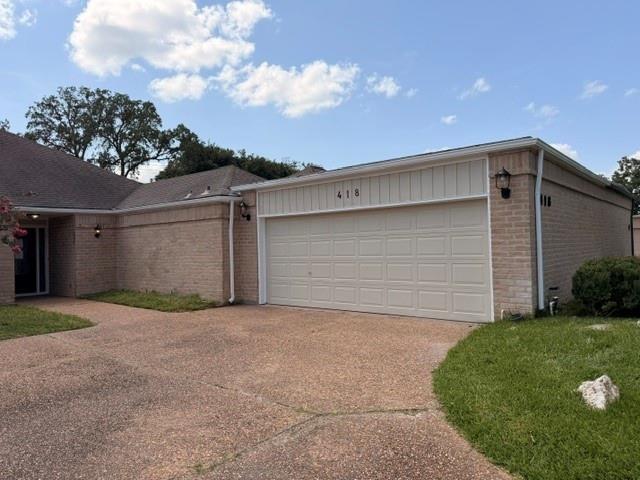 Fox Briar Ln, Sugar Land, TX 77478
