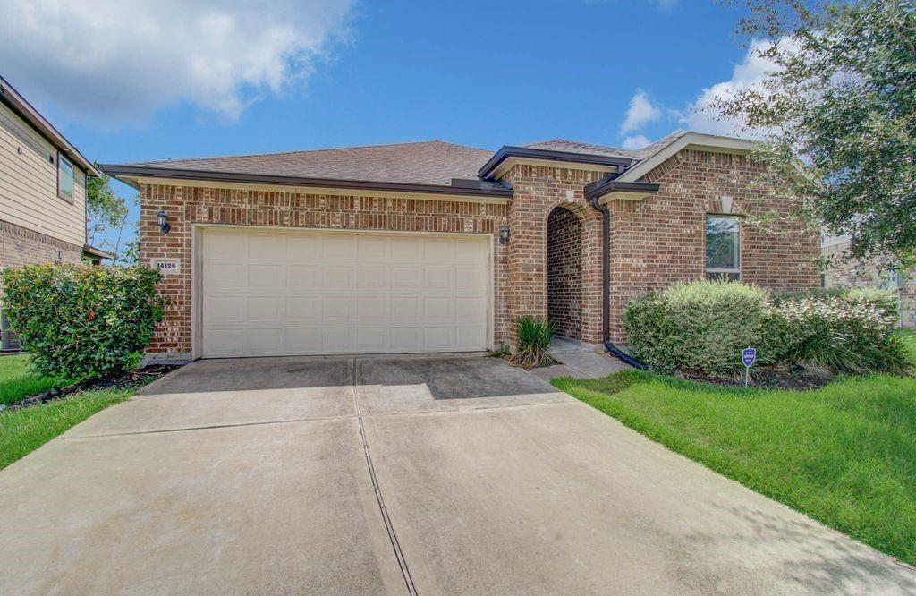 Harmony Ridge Trl, Pearland, TX 77584