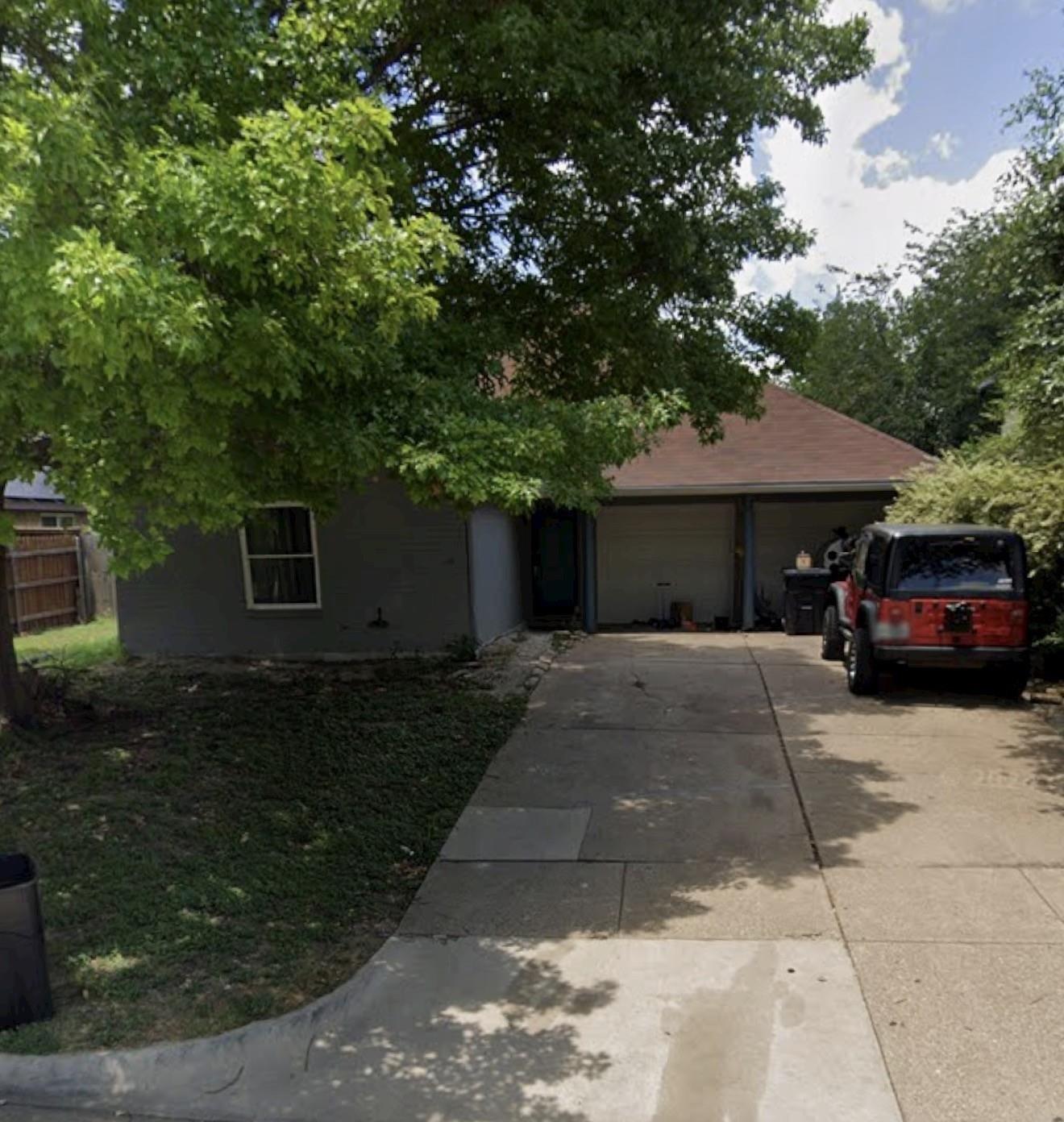 Hardin Dr, Arlington, TX 76018