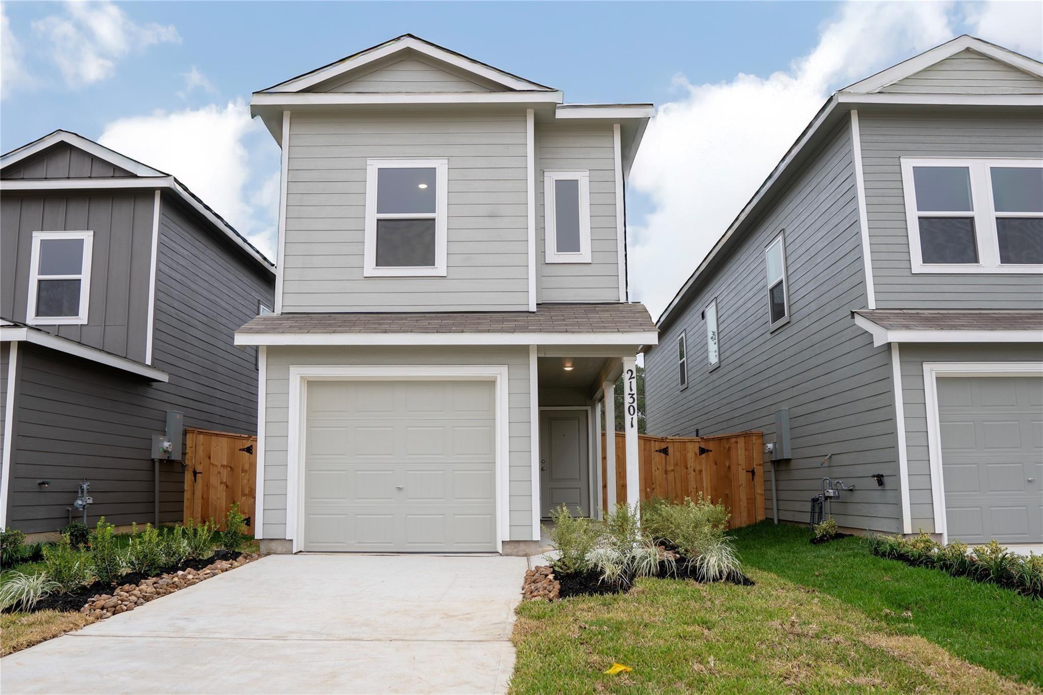 Carosella Dr, New Caney, TX 77357