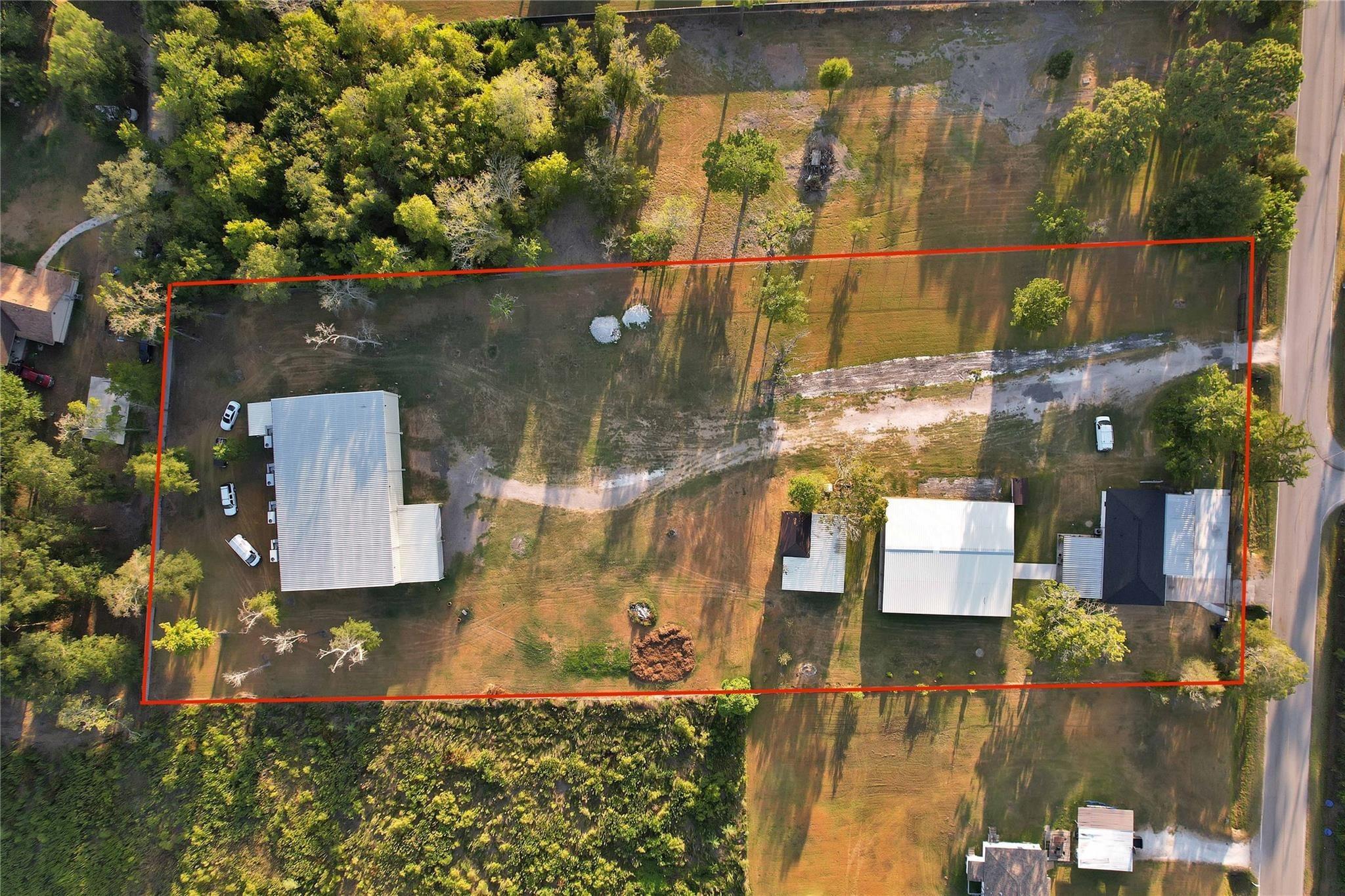 Bear Bayou Dr, Channelview, TX 77530