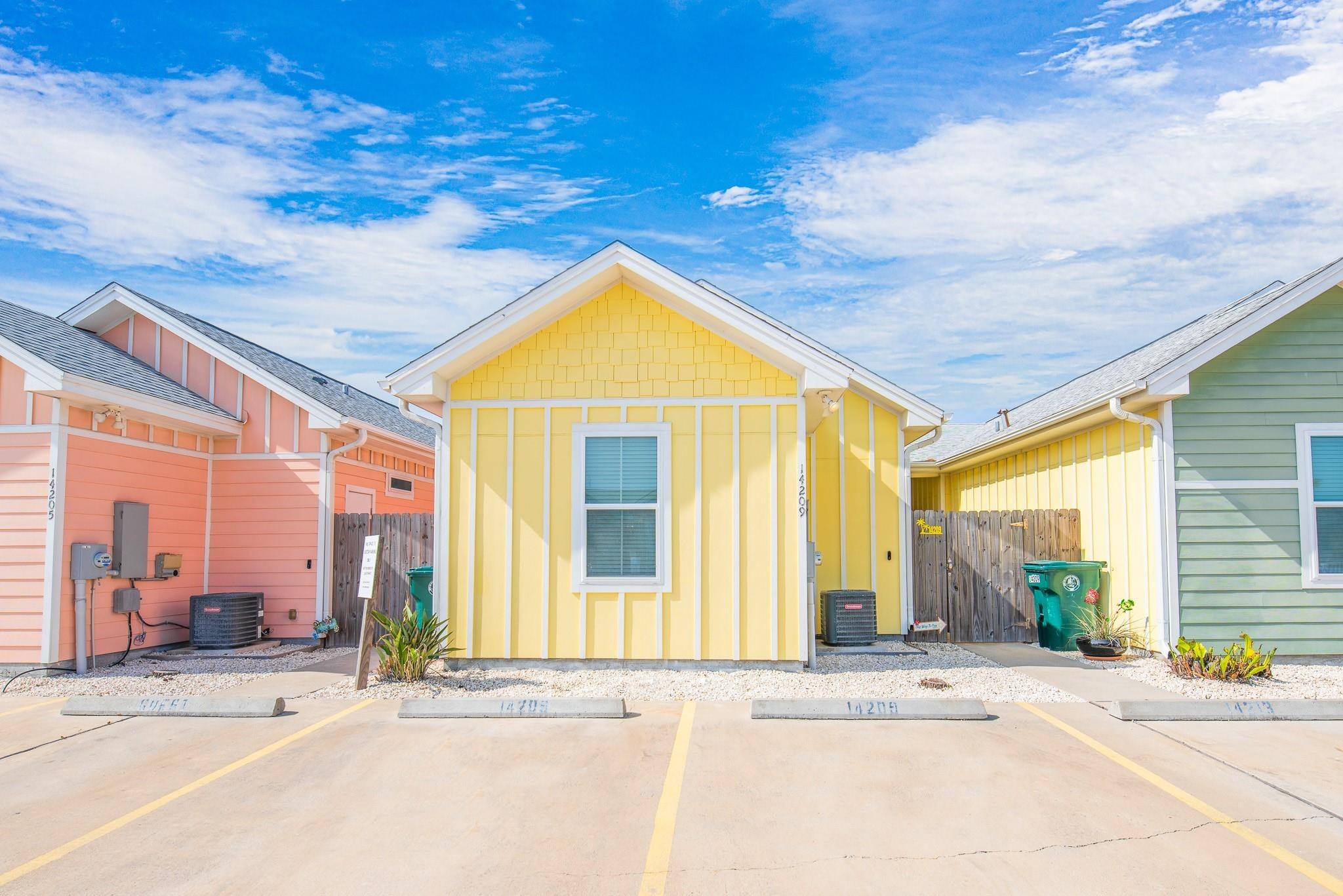 Anegada Dr, Corpus Christi, TX 78418