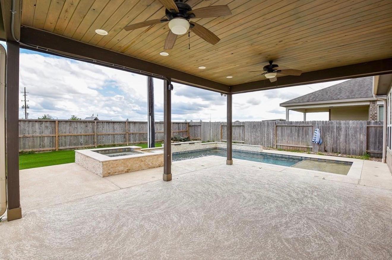 Rue Dela Croix Dr, Katy, TX 77493