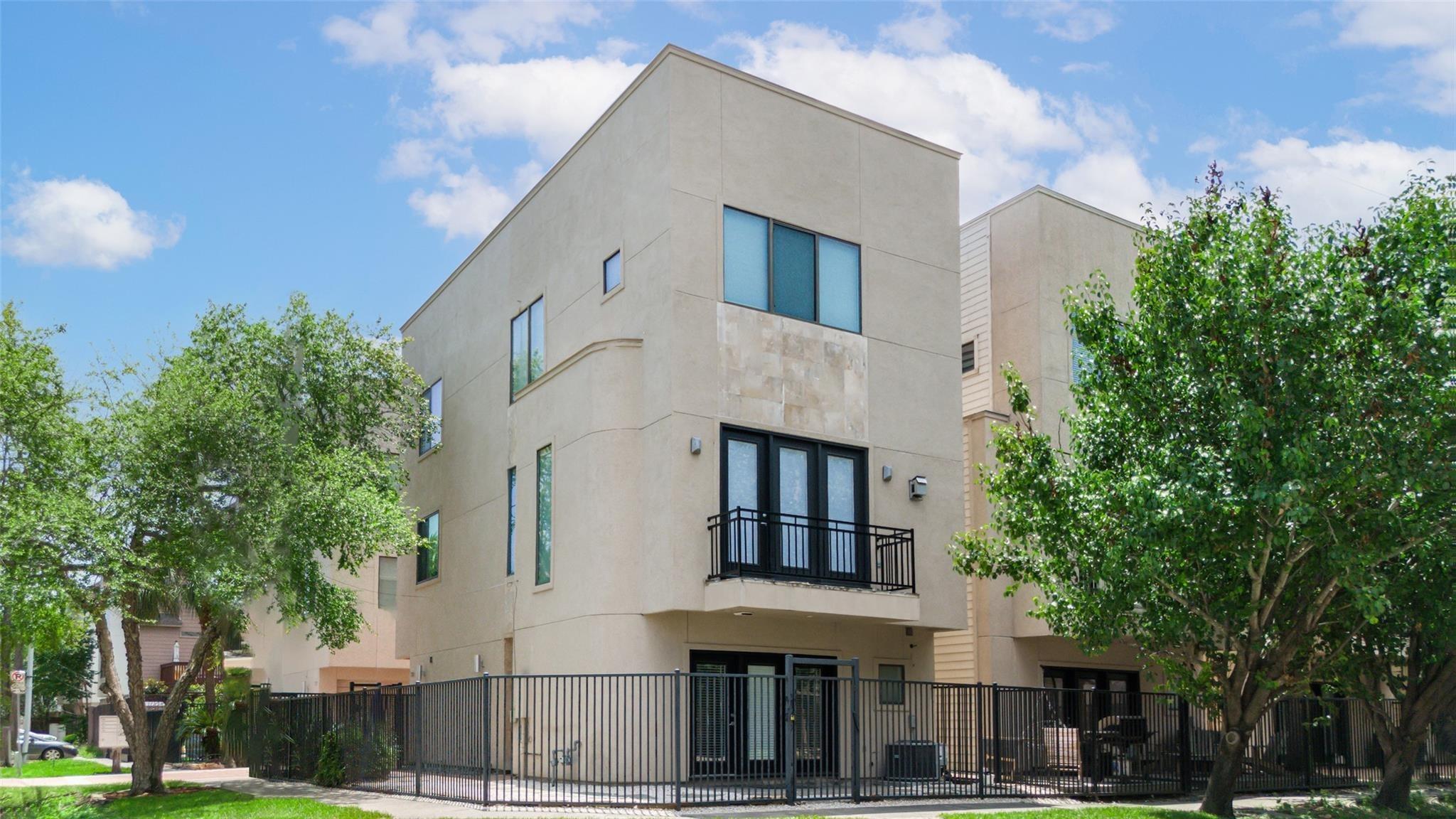 Reinerman St, Houston, TX 77007