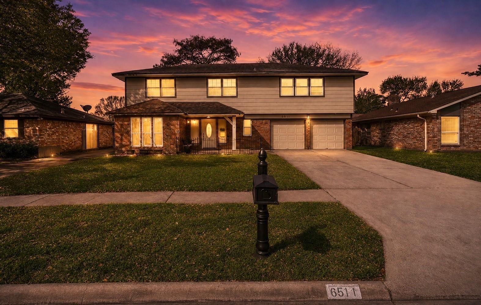 Vialinda Dr, Houston, TX 77083