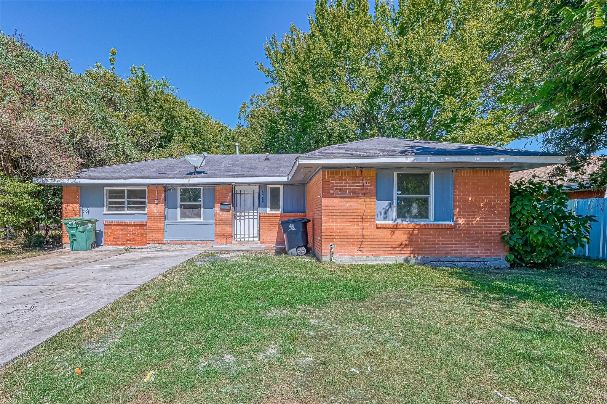 Buffum St, Houston, TX 77051