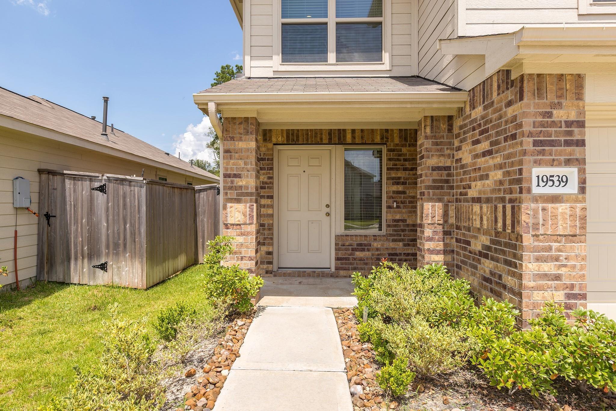 Manduca Dr, New Caney, TX 77357
