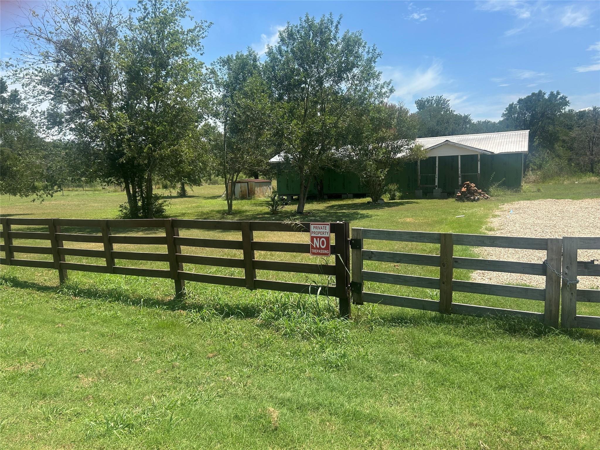 Old Highway 20, Mc Dade, TX 78650