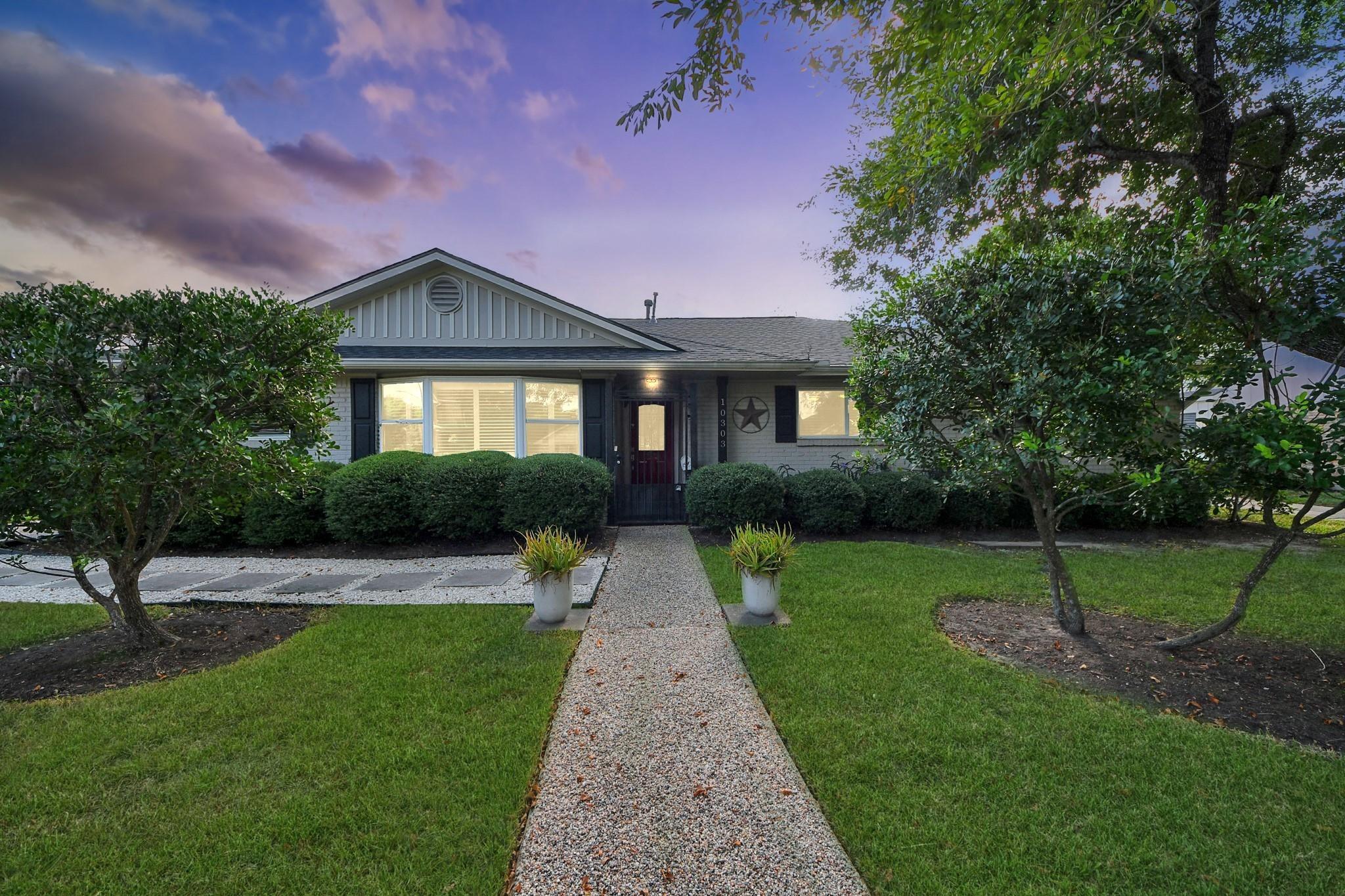 Greenwillow St, Houston, TX 77035
