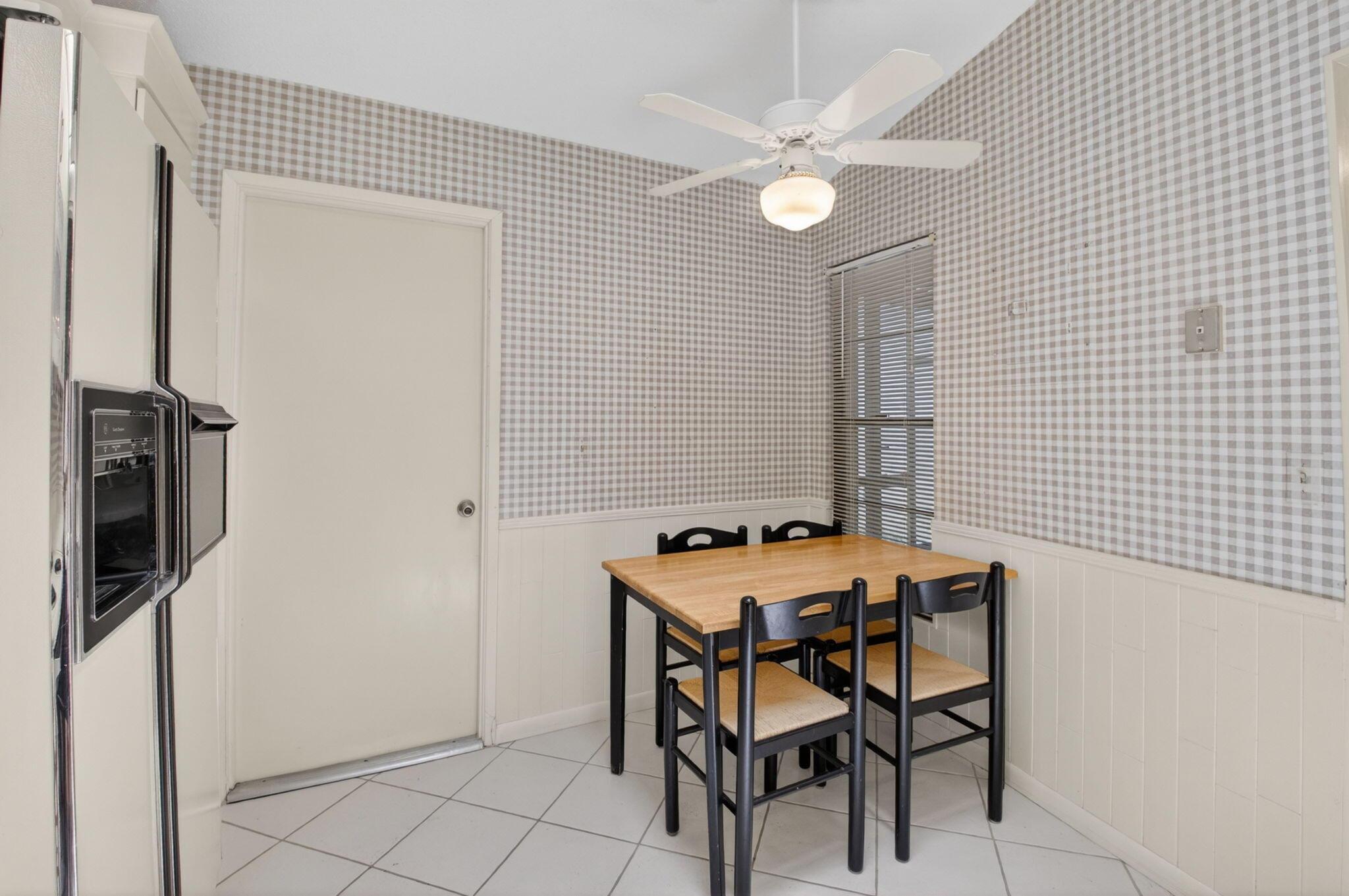 Roebelini Palm Ct, Boynton Beach, FL 33437