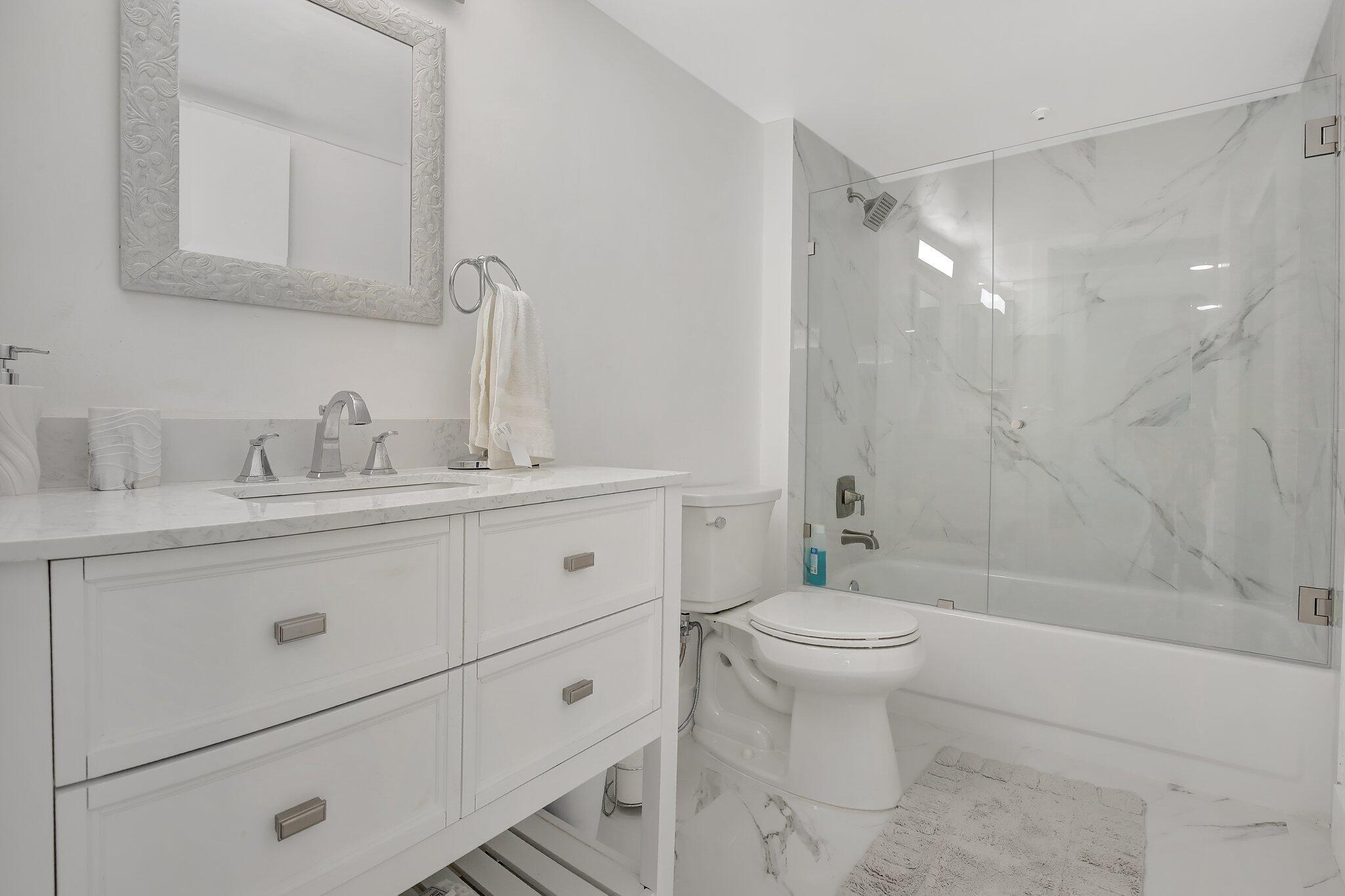 Sw 16th Ct, Pembroke Pines, FL 33027