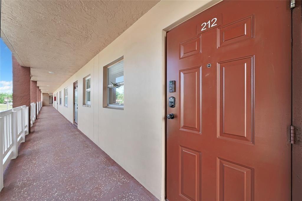 Sunrise Lakes Blvd, Sunrise, FL 33322